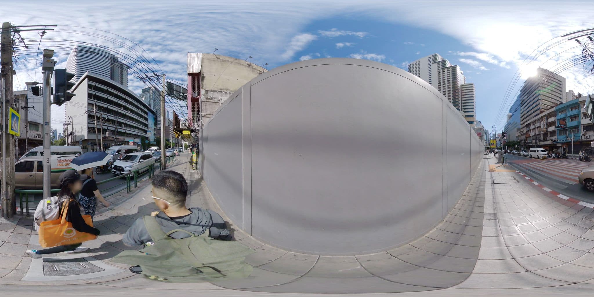 Street view near Narawad Boutique Hotel, Makkasan