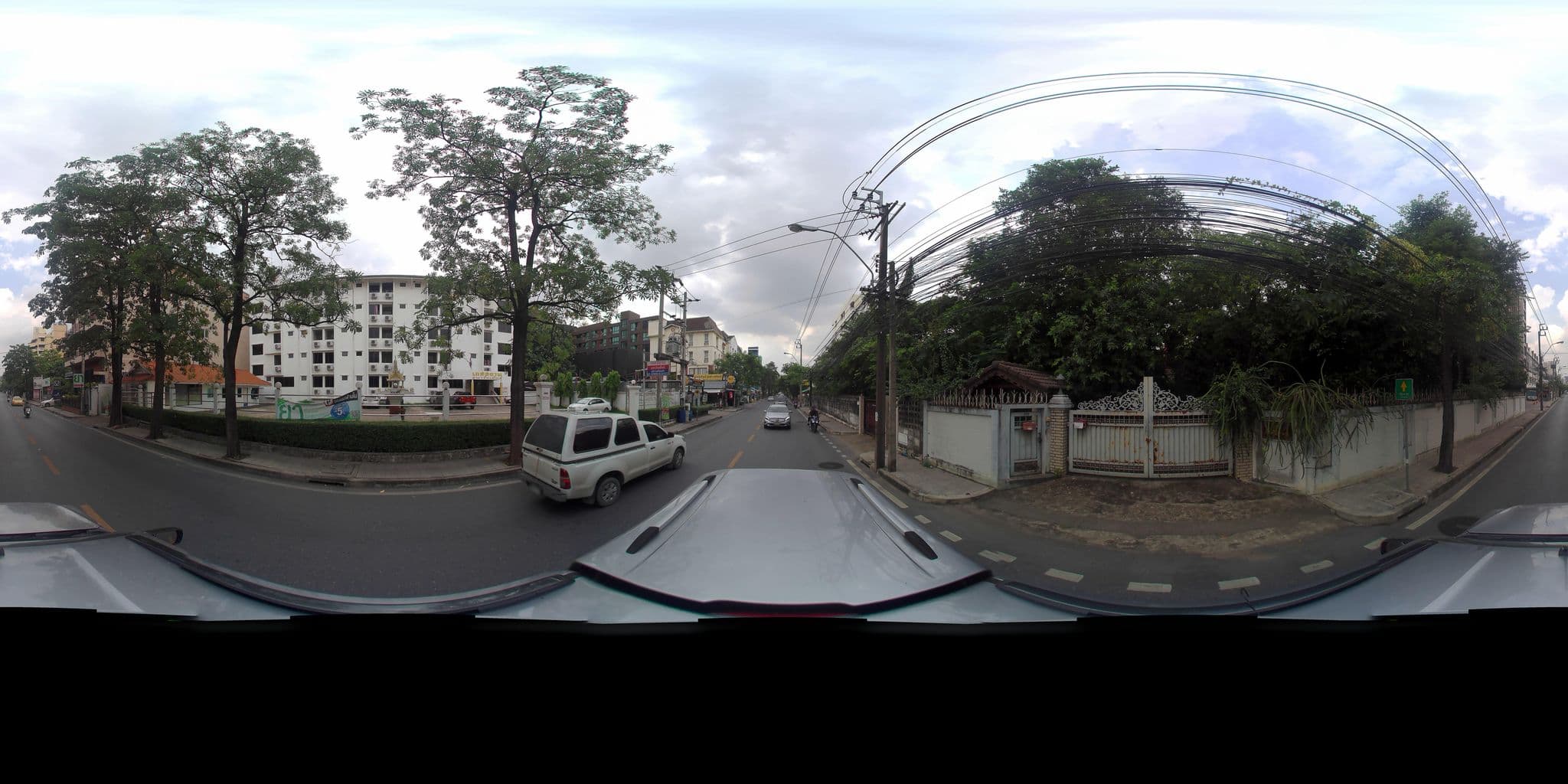 Street view near SIRI LUX RESIDENCE, Chan Kasem — © tritaporn (CC BY-SA · Mapillary)