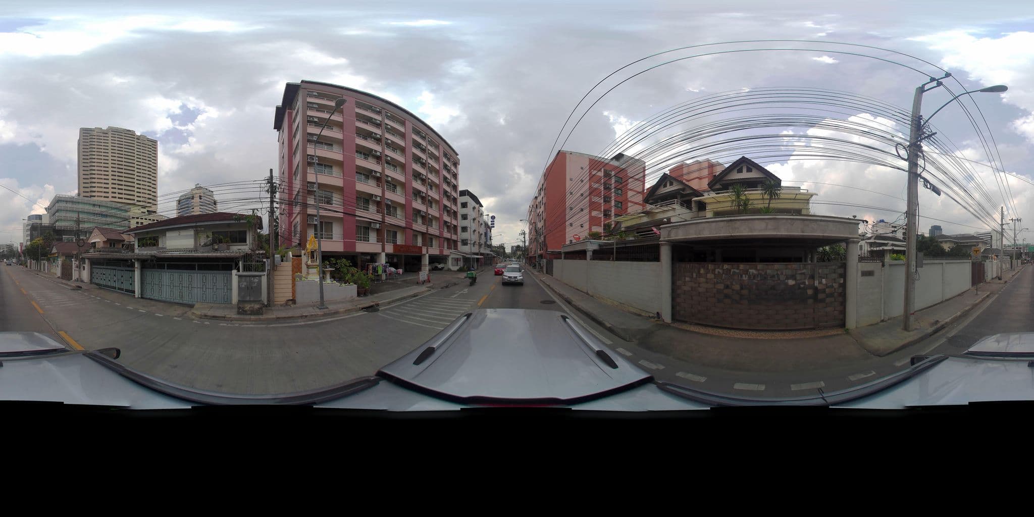 Street view near The Machaly (เดอะ มาชาลี), Chan Kasem — © tritaporn (CC BY-SA · Mapillary)