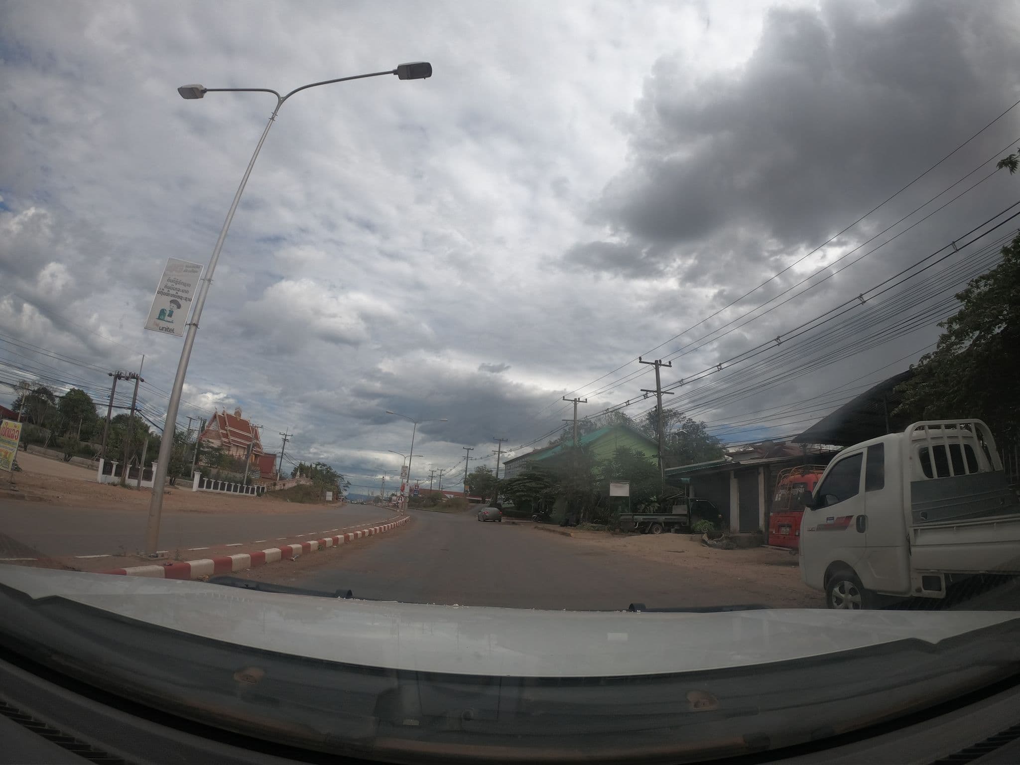 Street view near Sounantha Hotel ໂຮງແຮມ ສຸນັນທາ, Bueng Kan — © xander2emmaus (CC BY-SA · Mapillary)