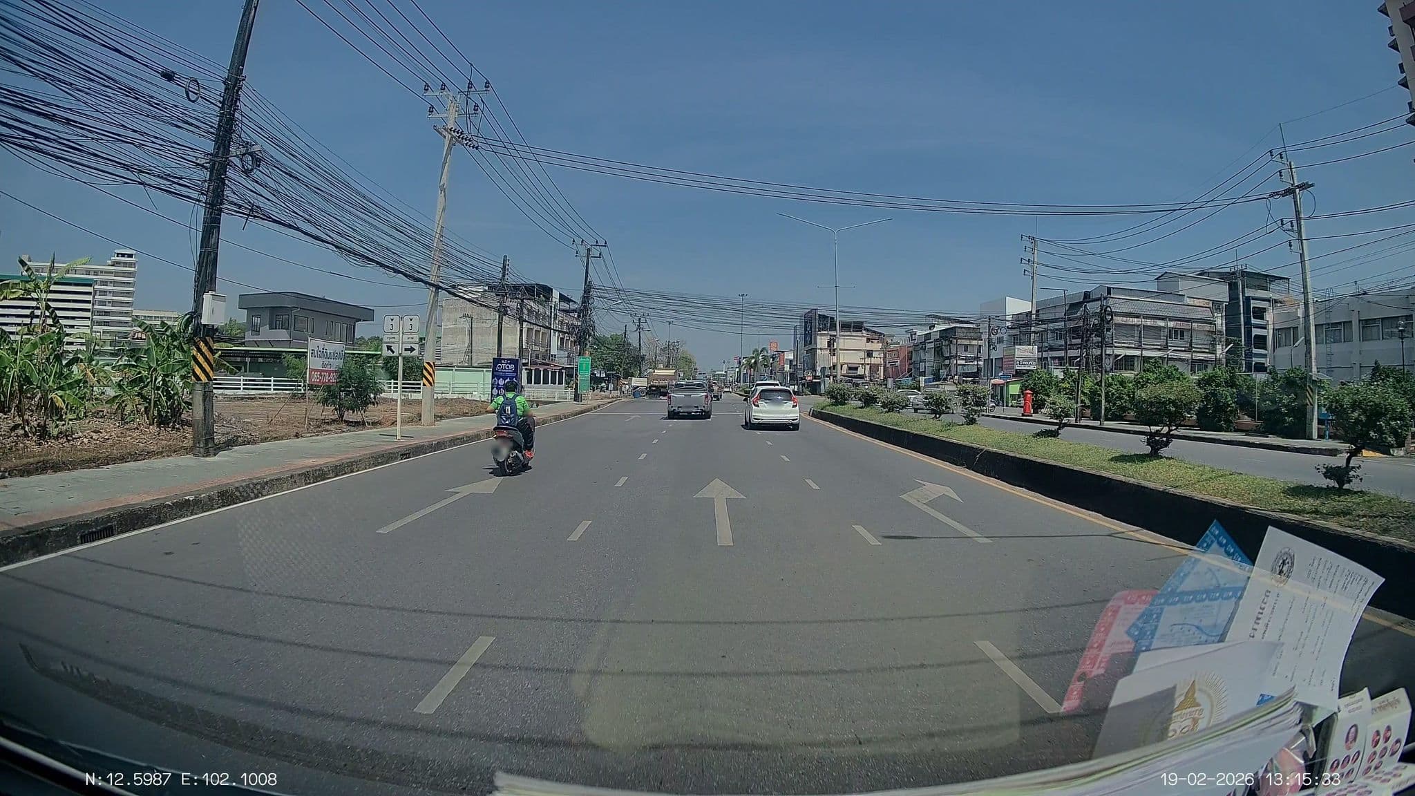 Street view near Eastern Hotel, Chanthaburi — © ThailandCambodia (CC BY-SA · Mapillary)