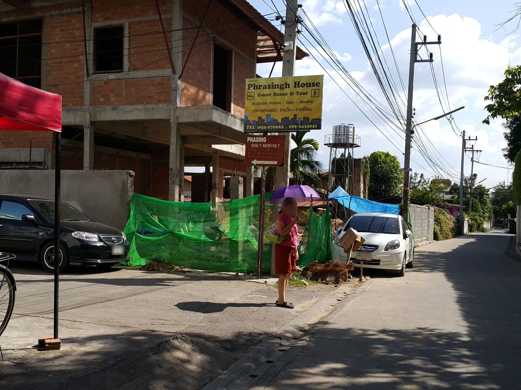 Street view near Rachamankha Boutique Hotel, Chiang Mai