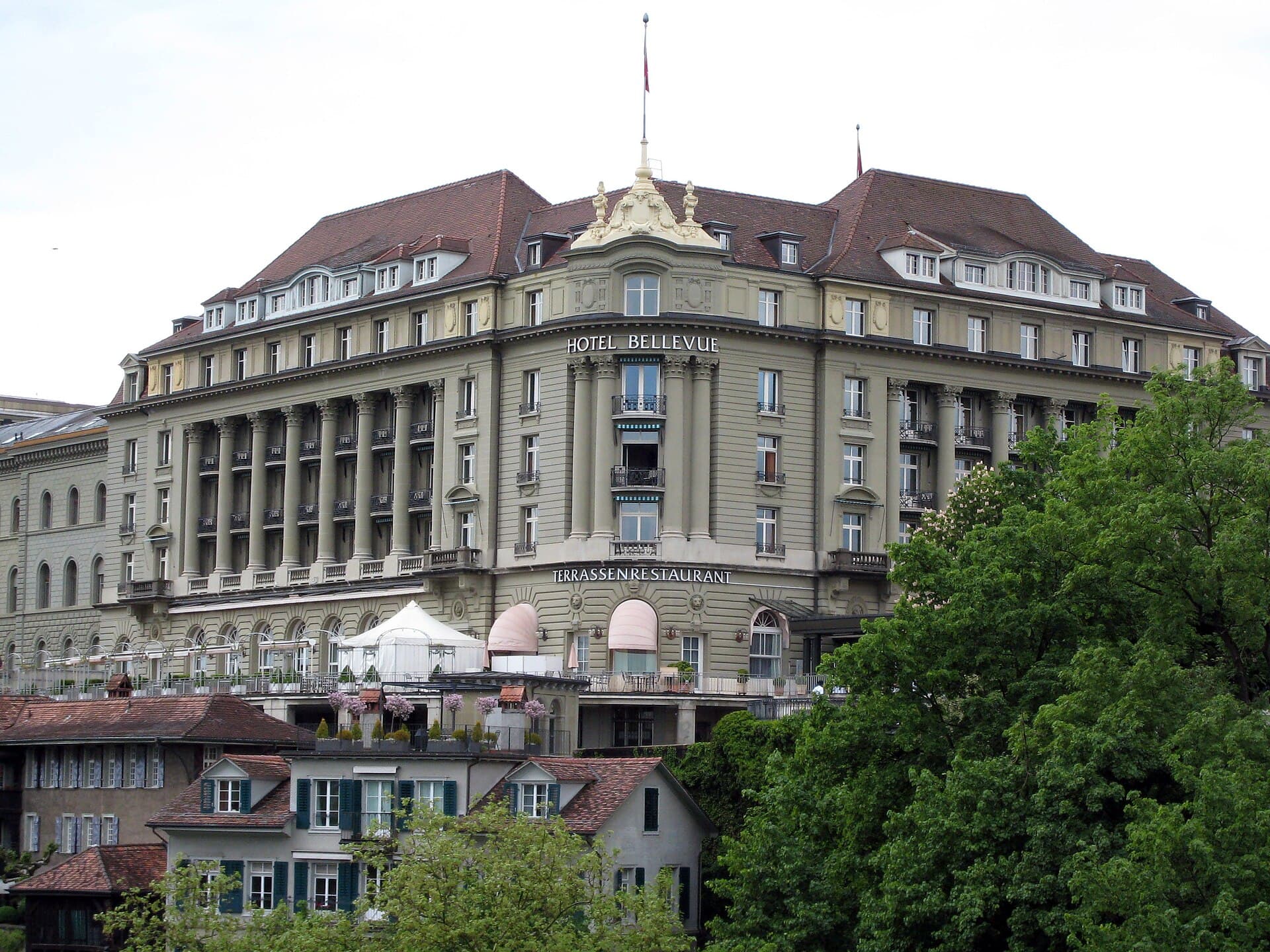 Bellevue Palace (via Wikimedia Commons, Public domain)