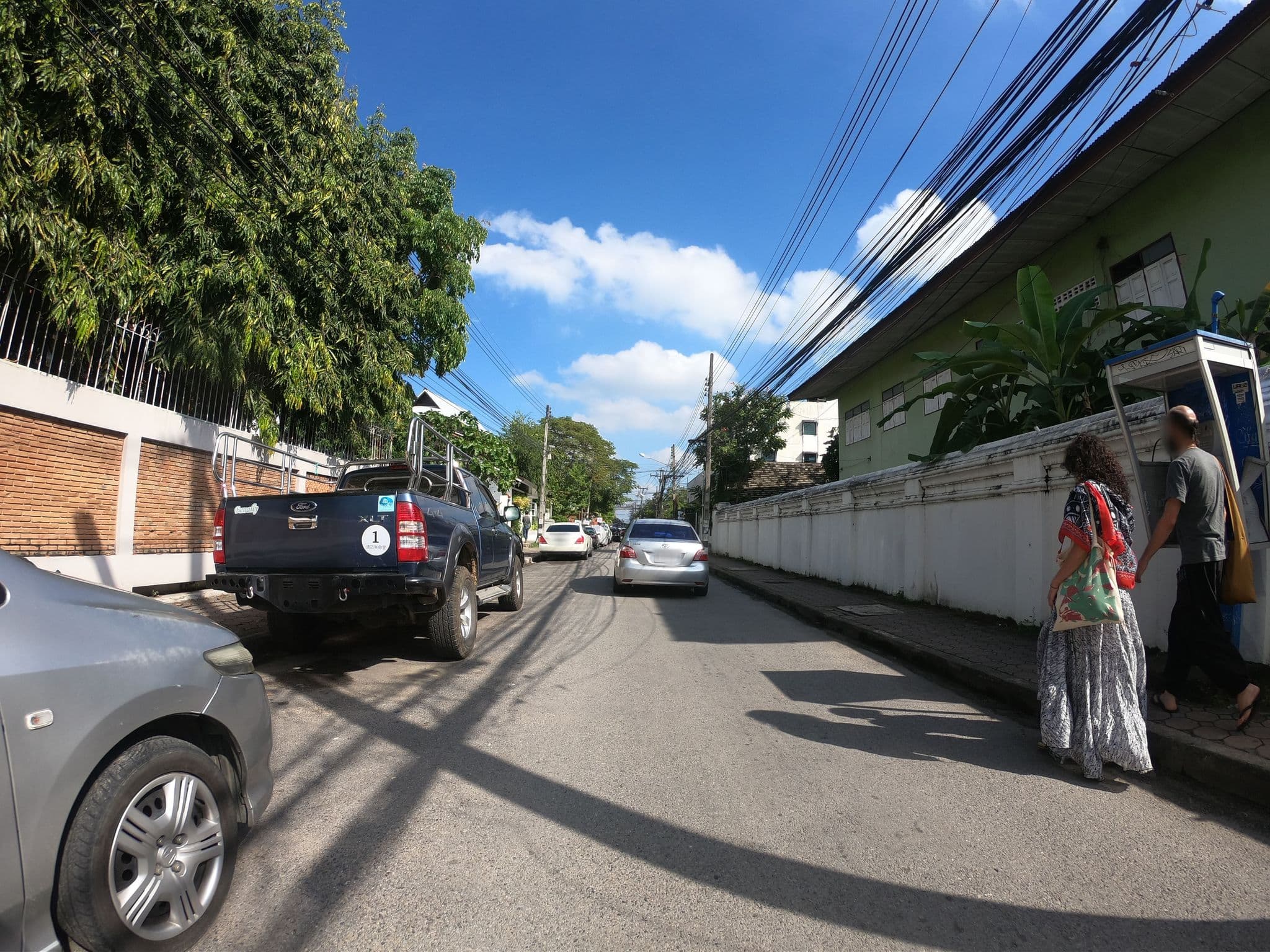 Street view near Patra Phrasing Boutique Hotel, Chiang Mai