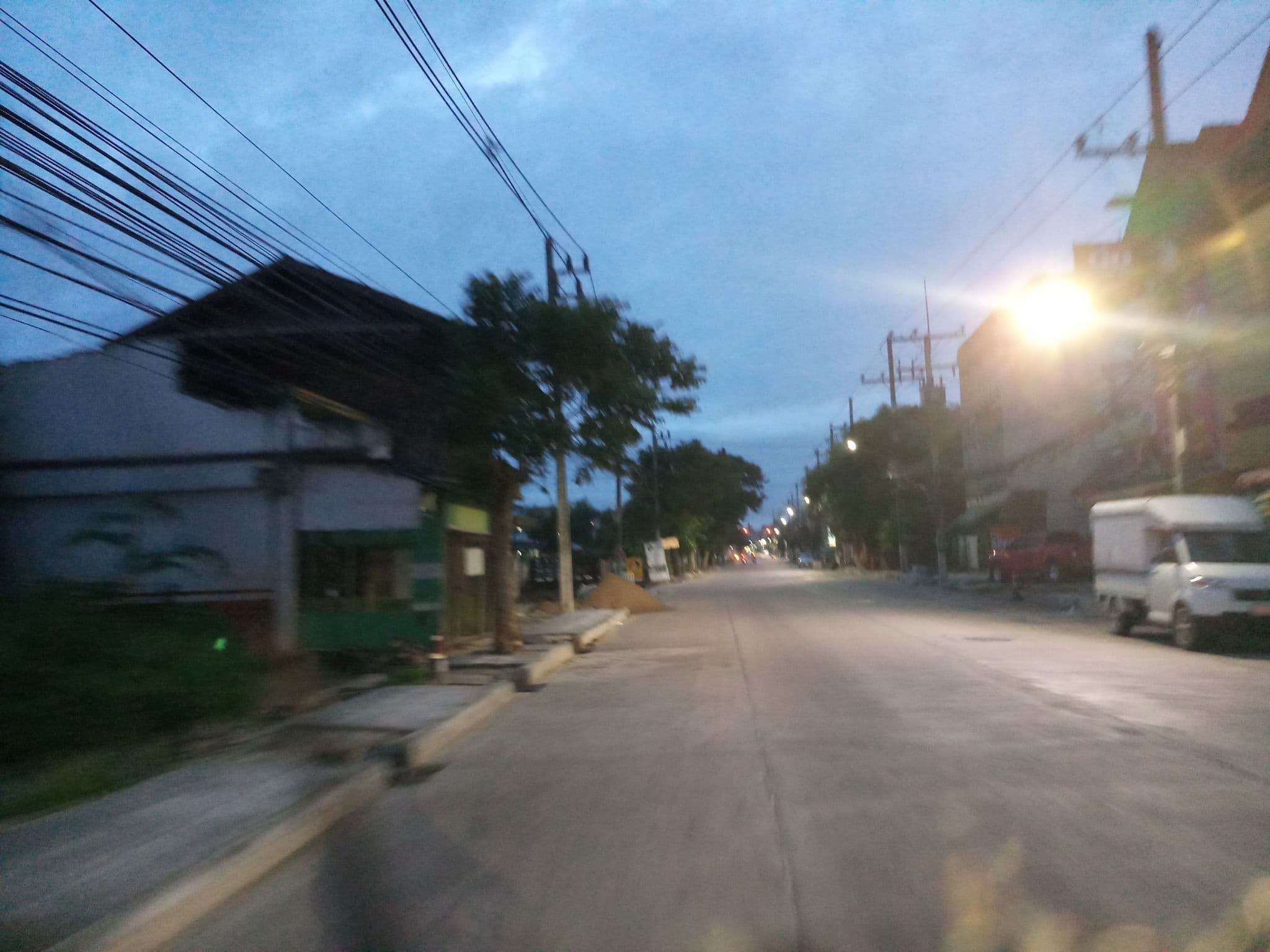 Street view near The Mira Hotel Chiang Rai, Chiang Rai — © jang (CC BY-SA · Mapillary)