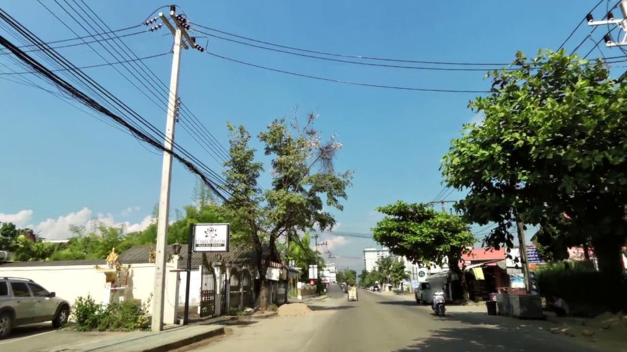 Street view near Laluna Hotel and Resort, Chiang Rai