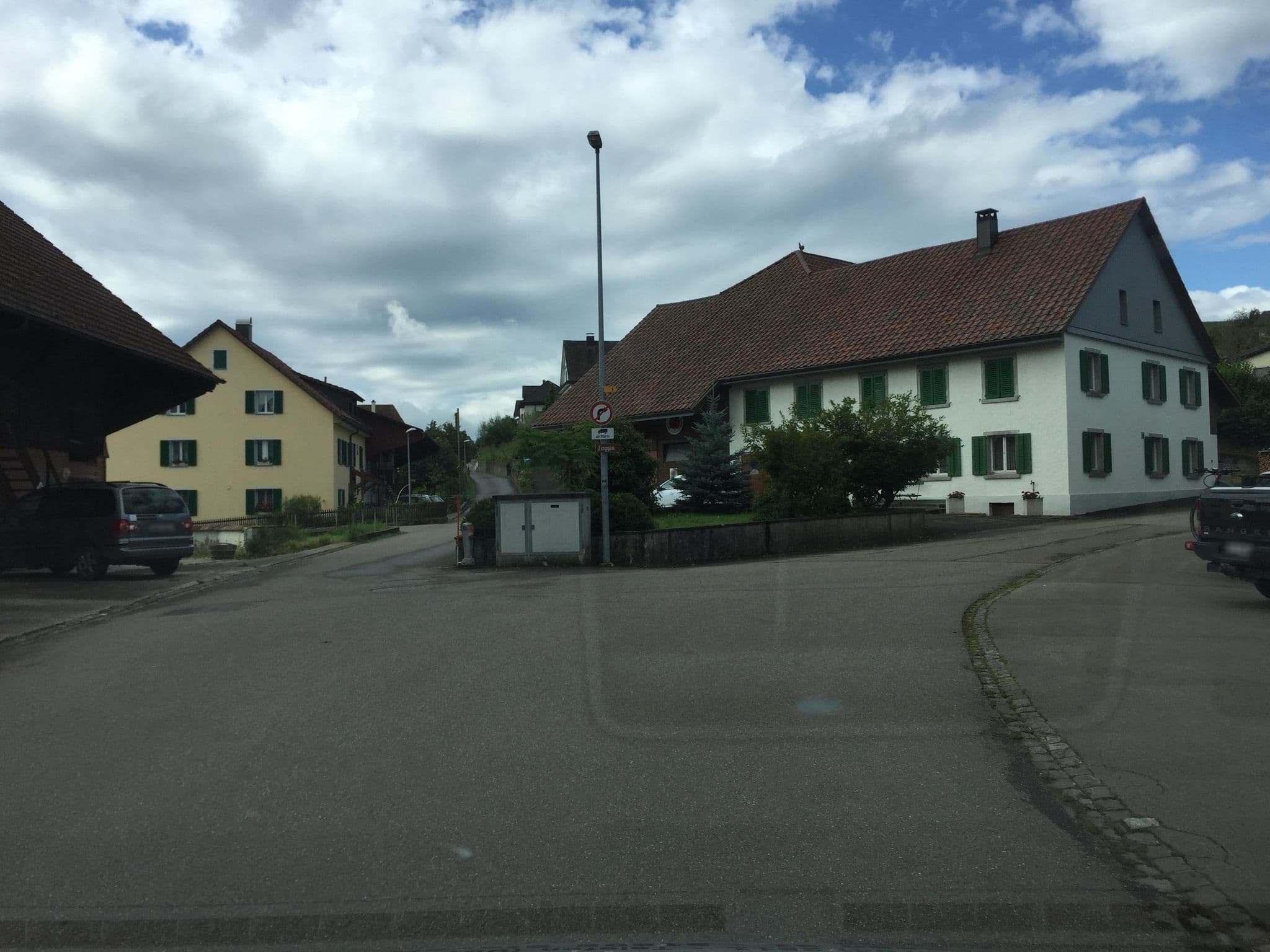 Street view near Rüedi-Schüür, Wilchingen — © xanu (CC BY-SA · Mapillary)