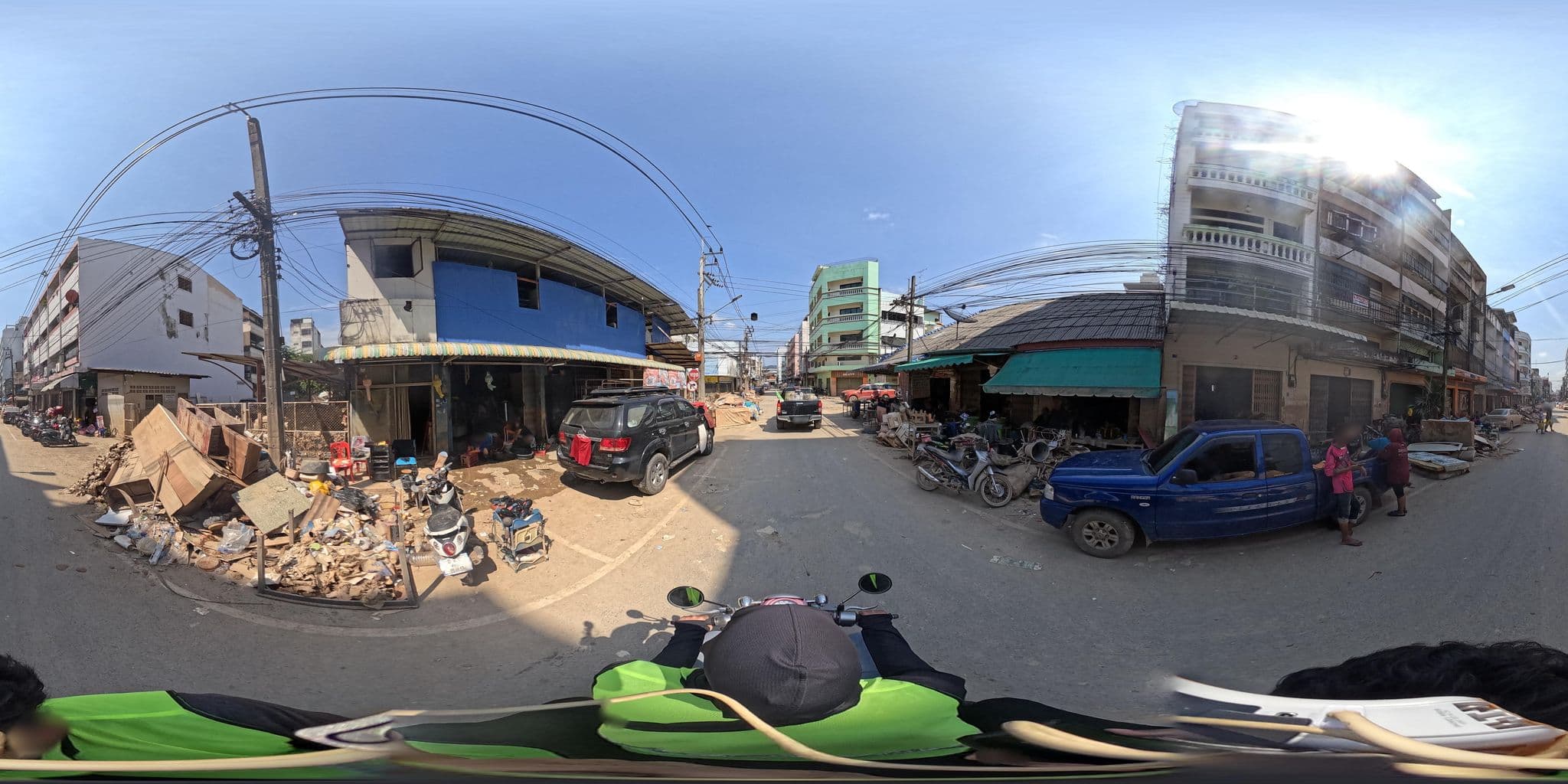 Street view near Wungnoy Hotel, Hat Yai