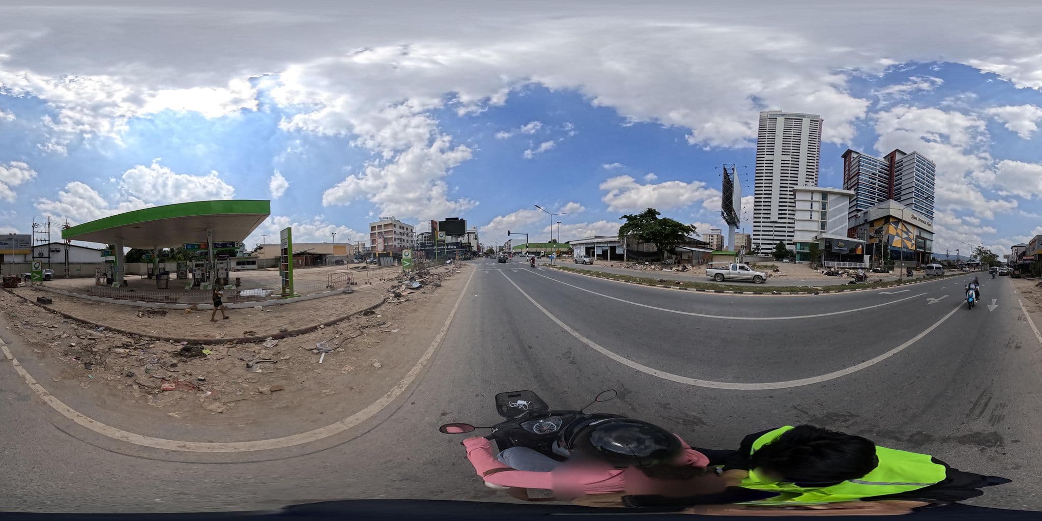 Street view near B2 Hat Yai Premier Hotel, Hat Yai