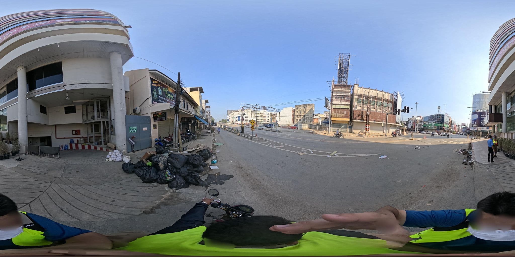 Street view near V.L. Hatyai Hotel, Hat Yai