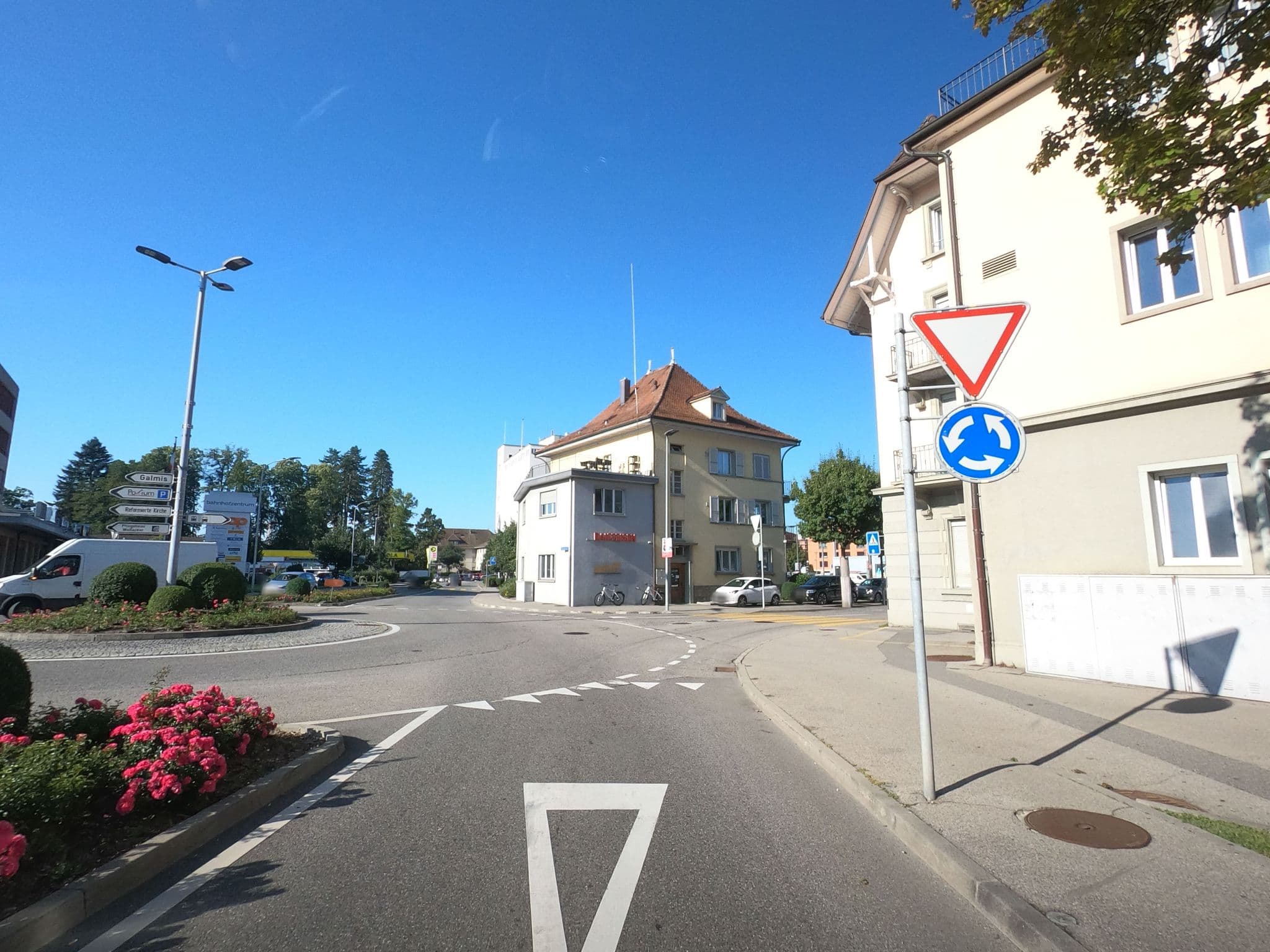 Street view near Hotel Bahnhof, Düdingen — © canadarunner (CC BY-SA · Mapillary)