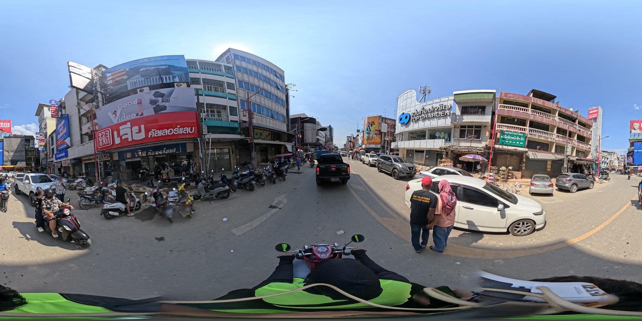Street view near Singapore Hotel, Hat Yai