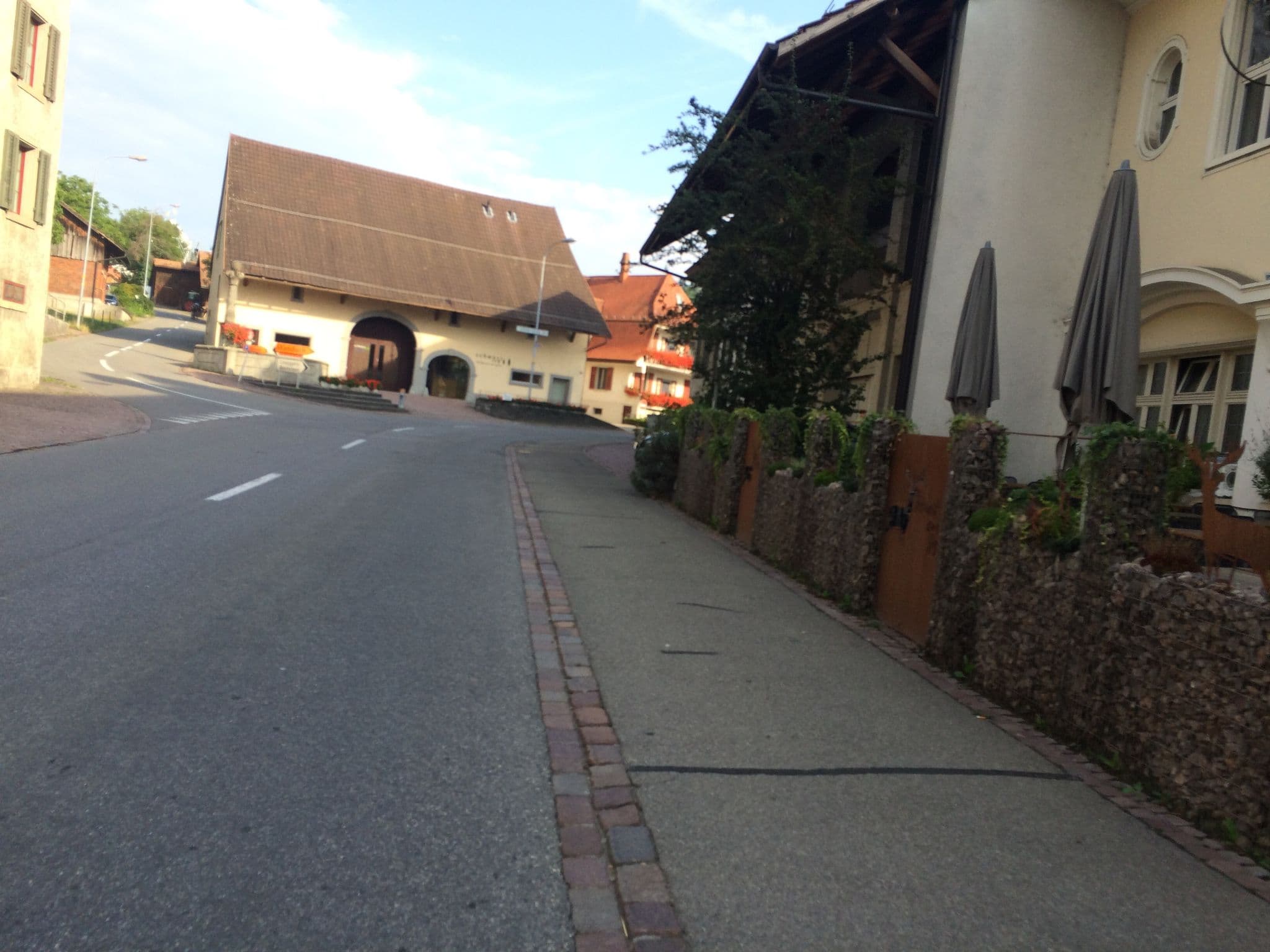 Street view near Hirschen, Villigen — © habi (CC BY-SA · Mapillary)