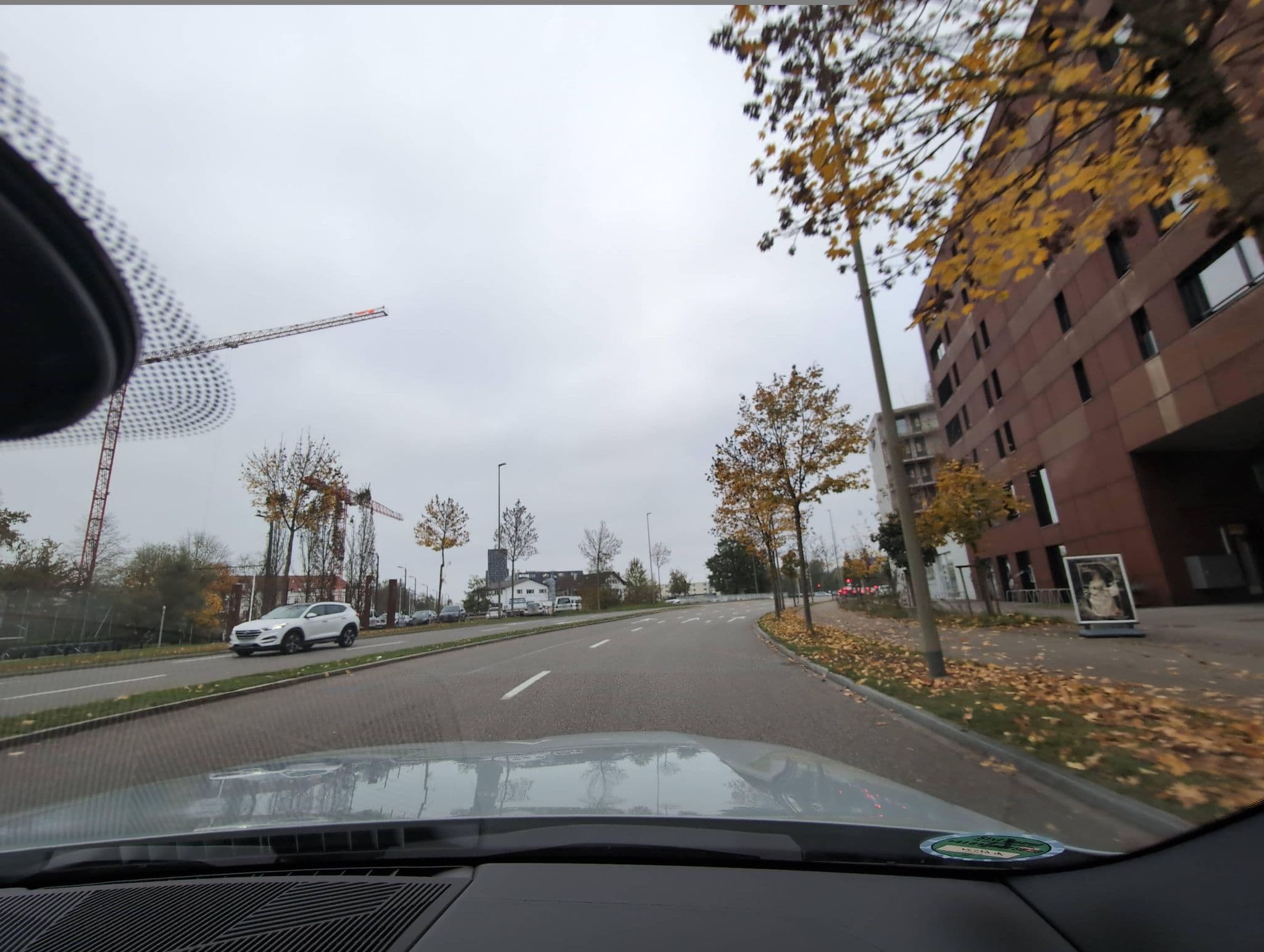 Street view near Hotel ZwiBack, Dübendorf / Vogelquartier — © OlliZRH (CC BY-SA · Mapillary)