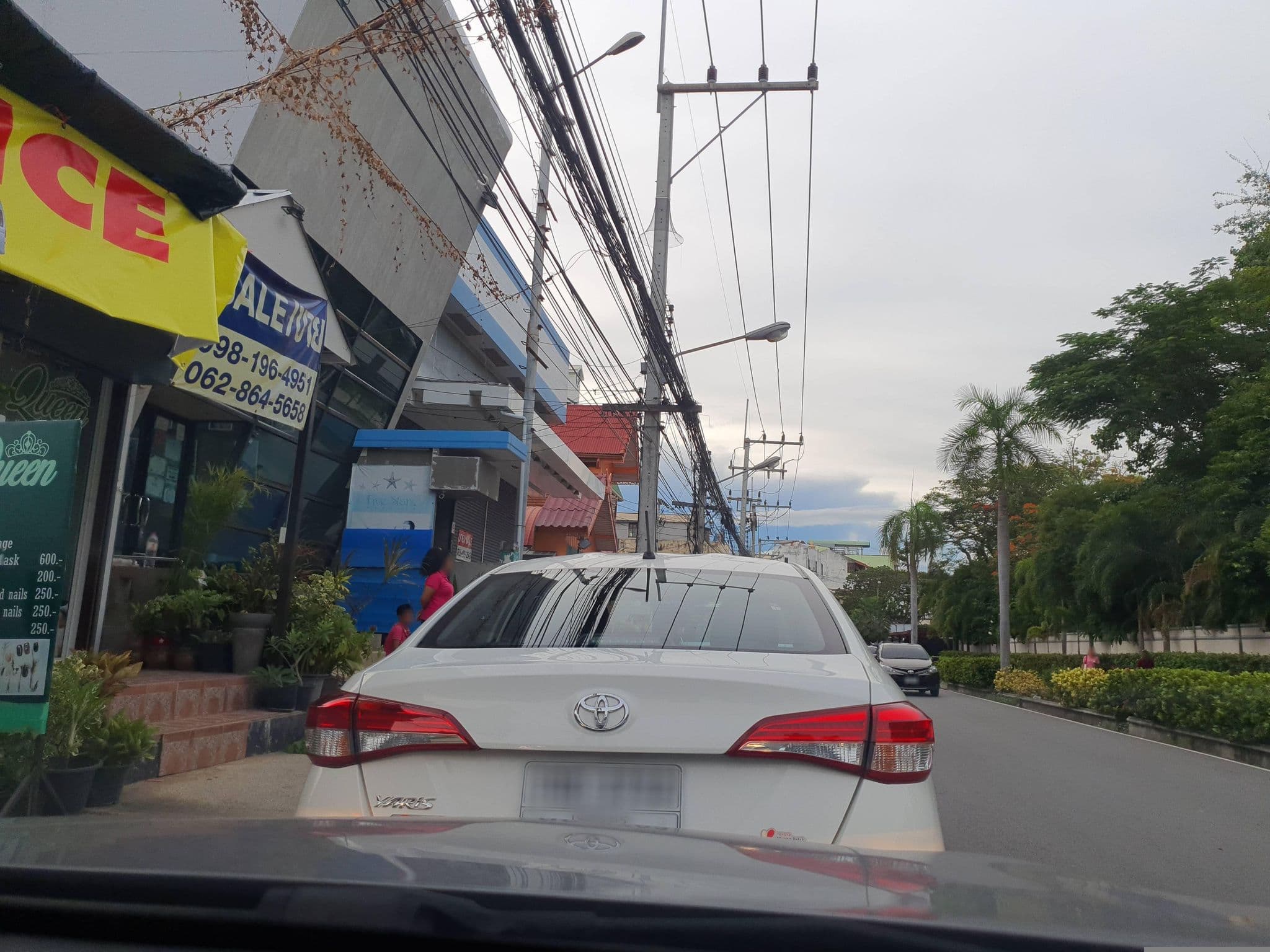 Street view near Peony Hotel, Hua Hin — © jrcarlsen (CC BY-SA · Mapillary)