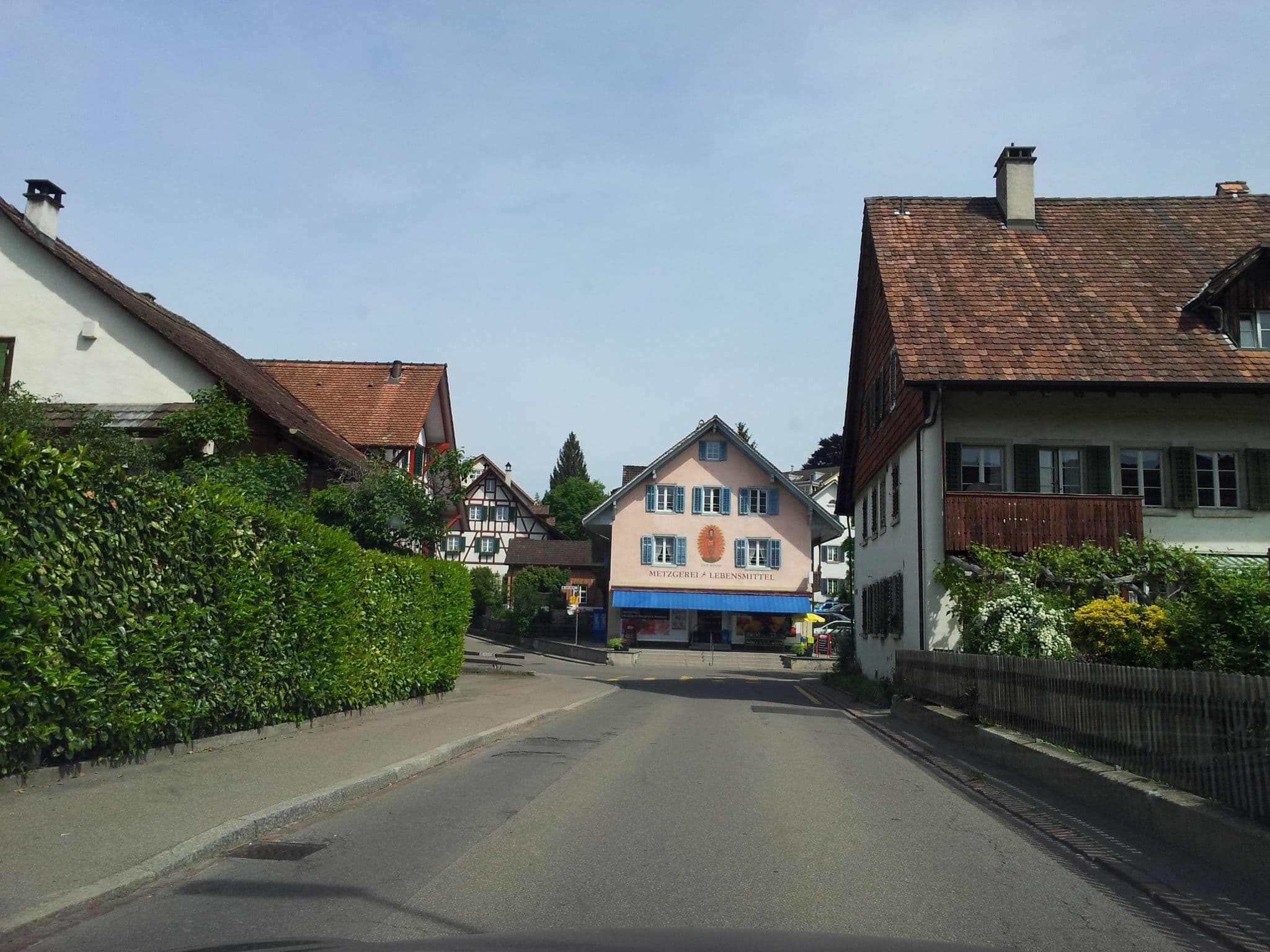 Street view near Gasthof Sternen, Rafz — © sp8962de (CC BY-SA · Mapillary)