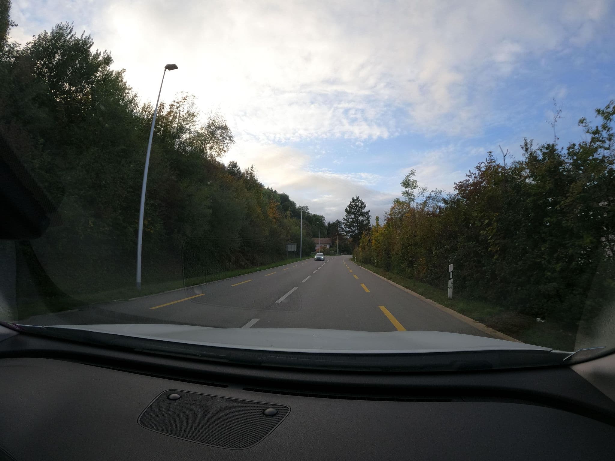 Street view near Motel Belp, Kehrsatz — © alediwi (CC BY-SA · Mapillary)