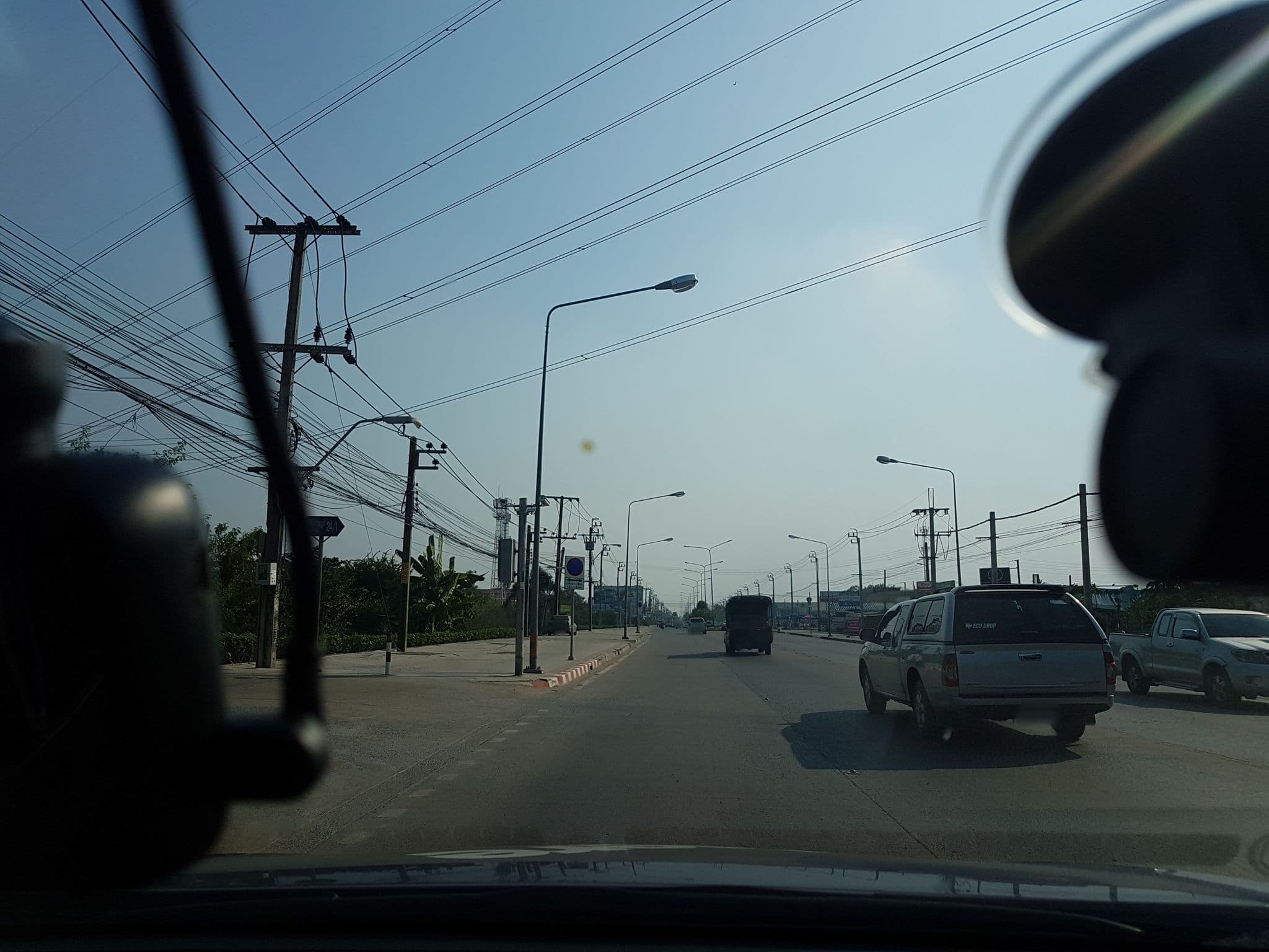 Street view near พนาสนธิ์ การ์เด้นโฮม 5, Khlong Sam Wa — © jetman11 (CC BY-SA · Mapillary)