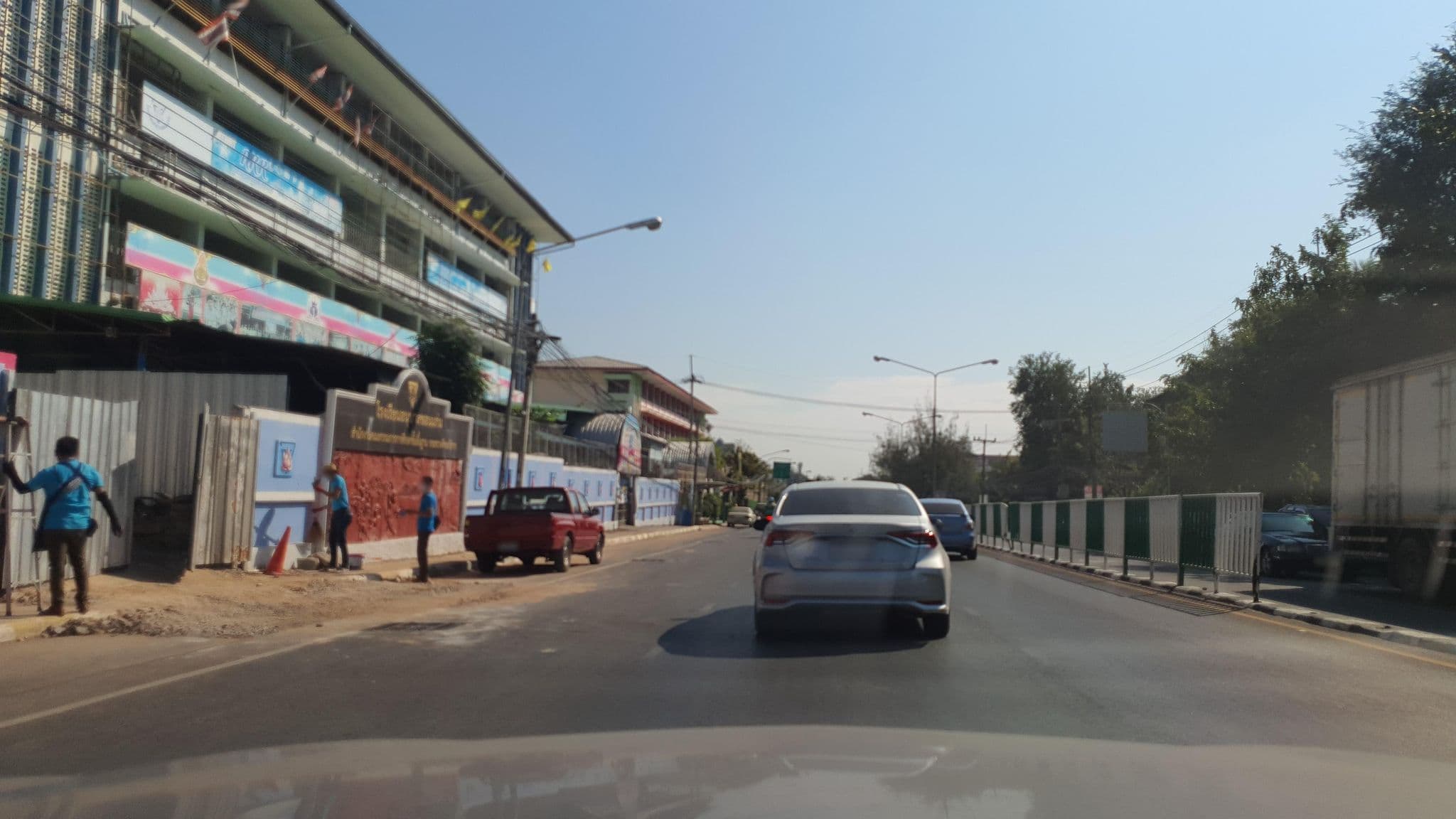 Street view near Rosesuhond hotel, Khon Kaen — © jrcarlsen (CC BY-SA · Mapillary)