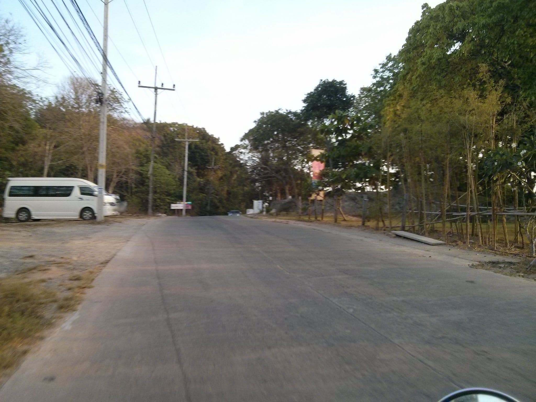 Street view near SriLanta Resort and Spa, Ko Lanta — © lena2 (CC BY-SA · Mapillary)