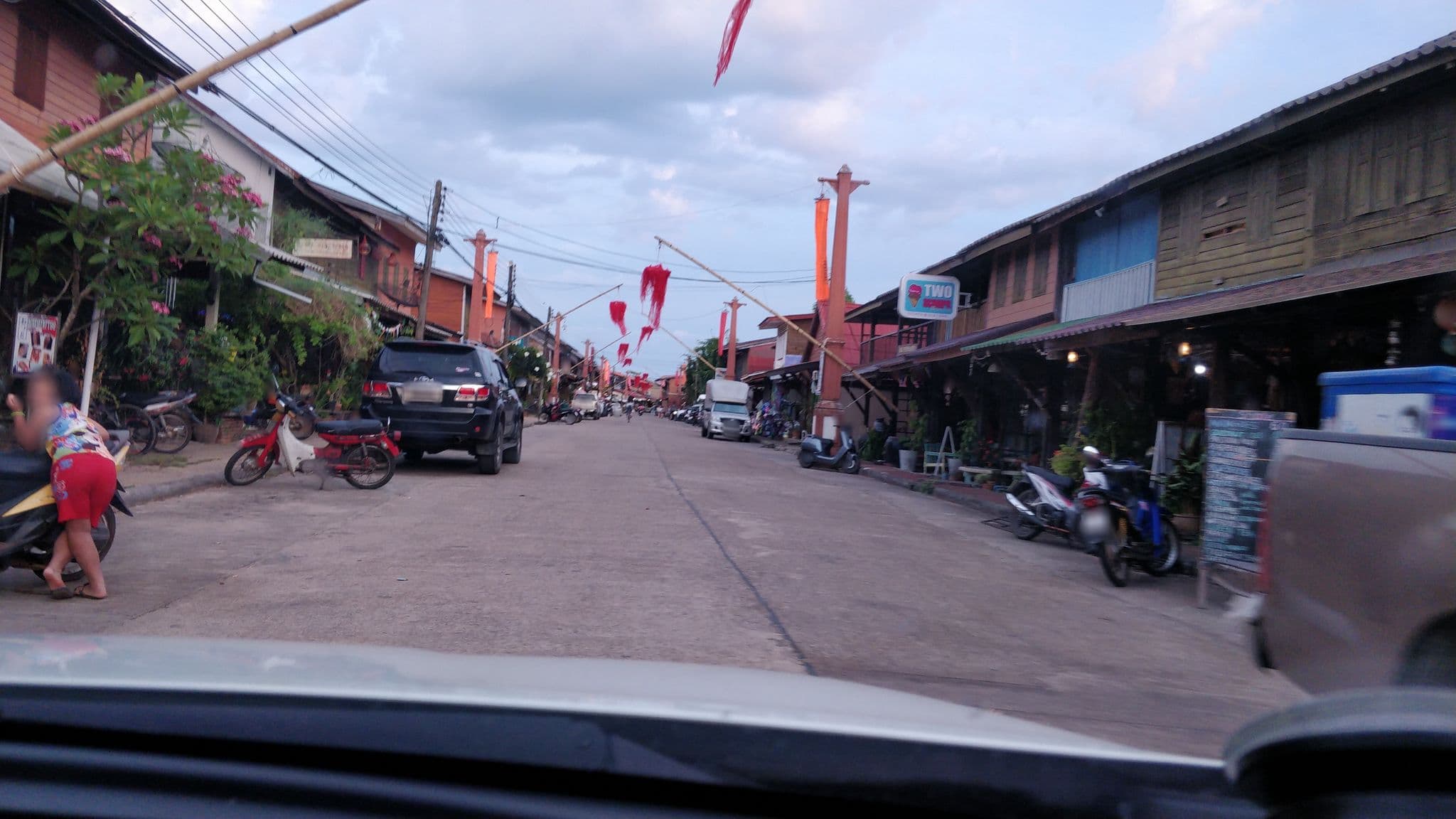 Street view near Copa Guesthouse, Ko Lanta — © datpeter (CC BY-SA · Mapillary)