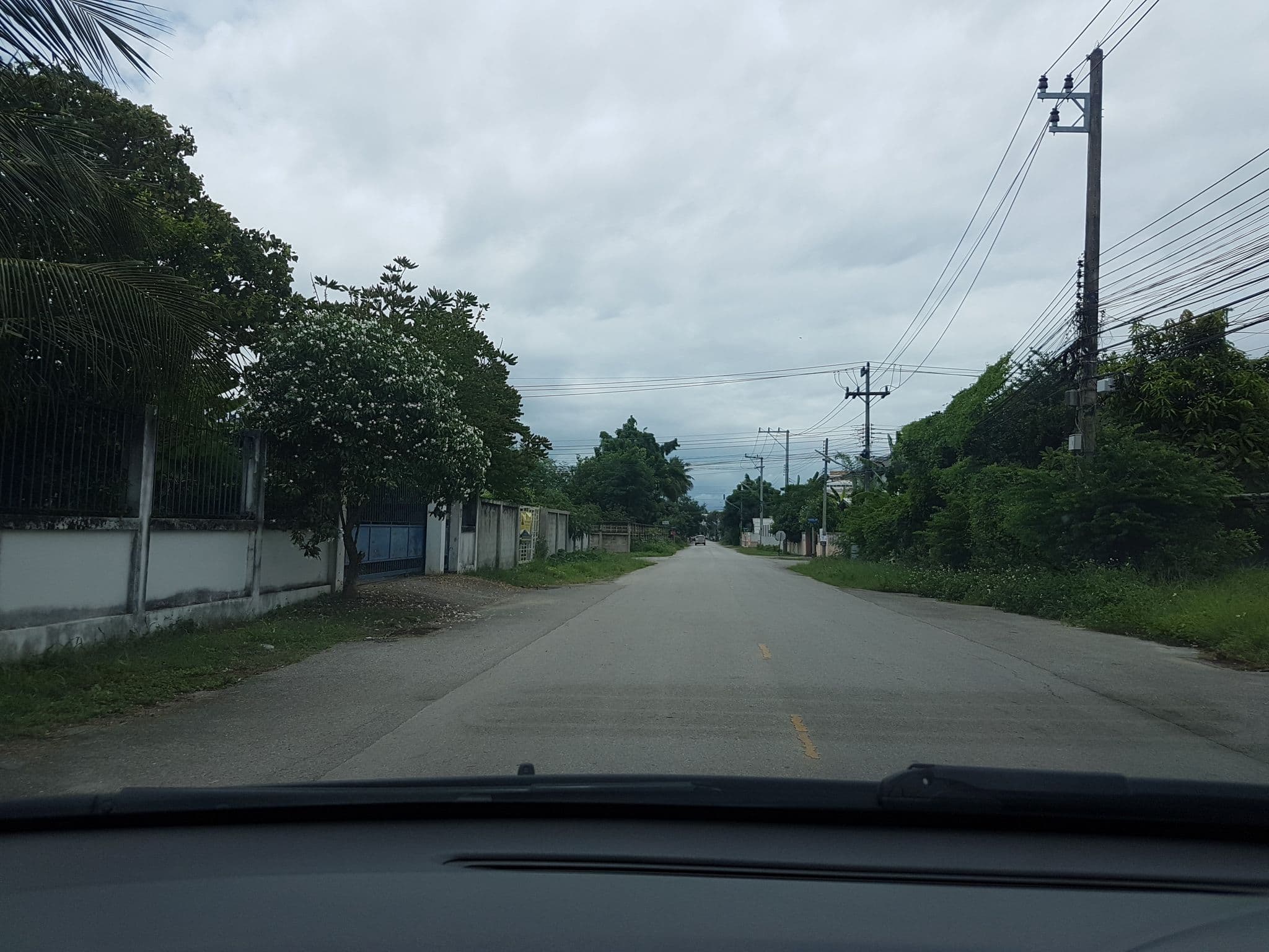 Street view near CENIQ HOTEL Lampang, Lampang — © ekkarin (CC BY-SA · Mapillary)