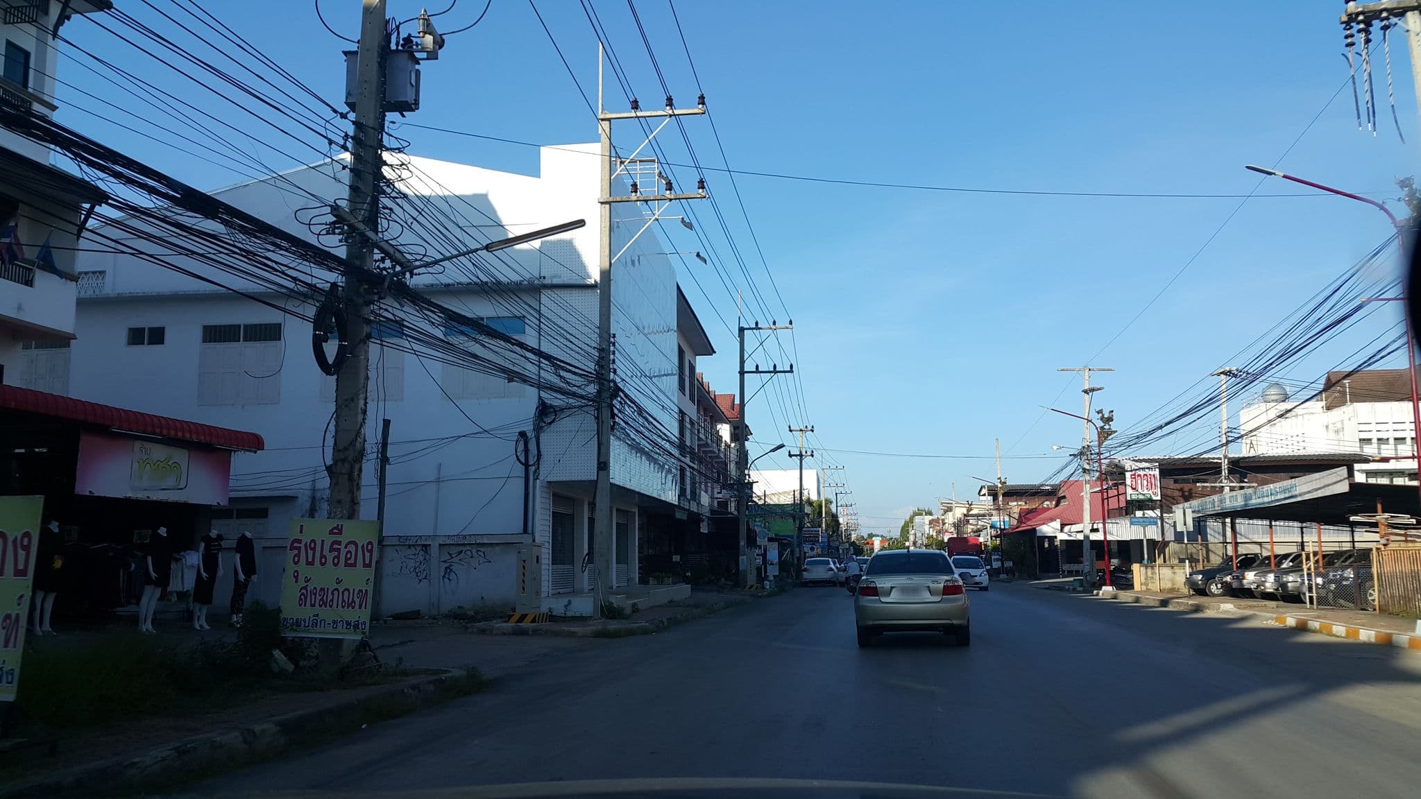 Street view near lana hotel, Lamphun — © jrcarlsen (CC BY-SA · Mapillary)
