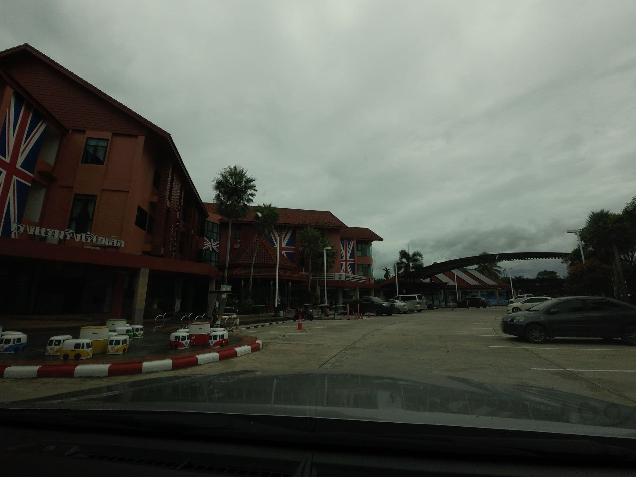 Street view near Jingjo Hotel, Lang Suan — © mishari (CC BY-SA · Mapillary)