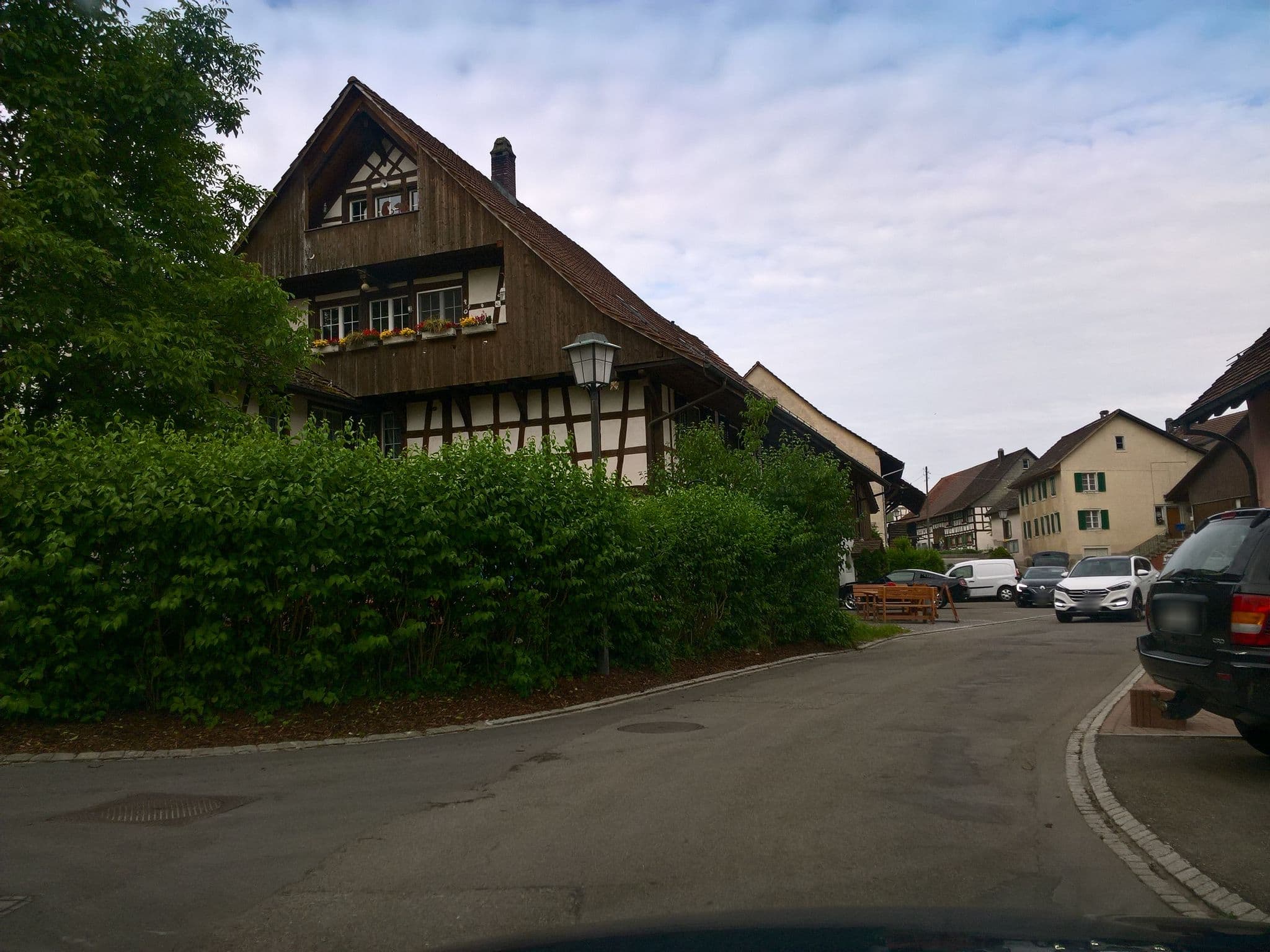 Street view near B&B zum Sternen, Bülach / Gstückt — © berrahugo (CC BY-SA · Mapillary)