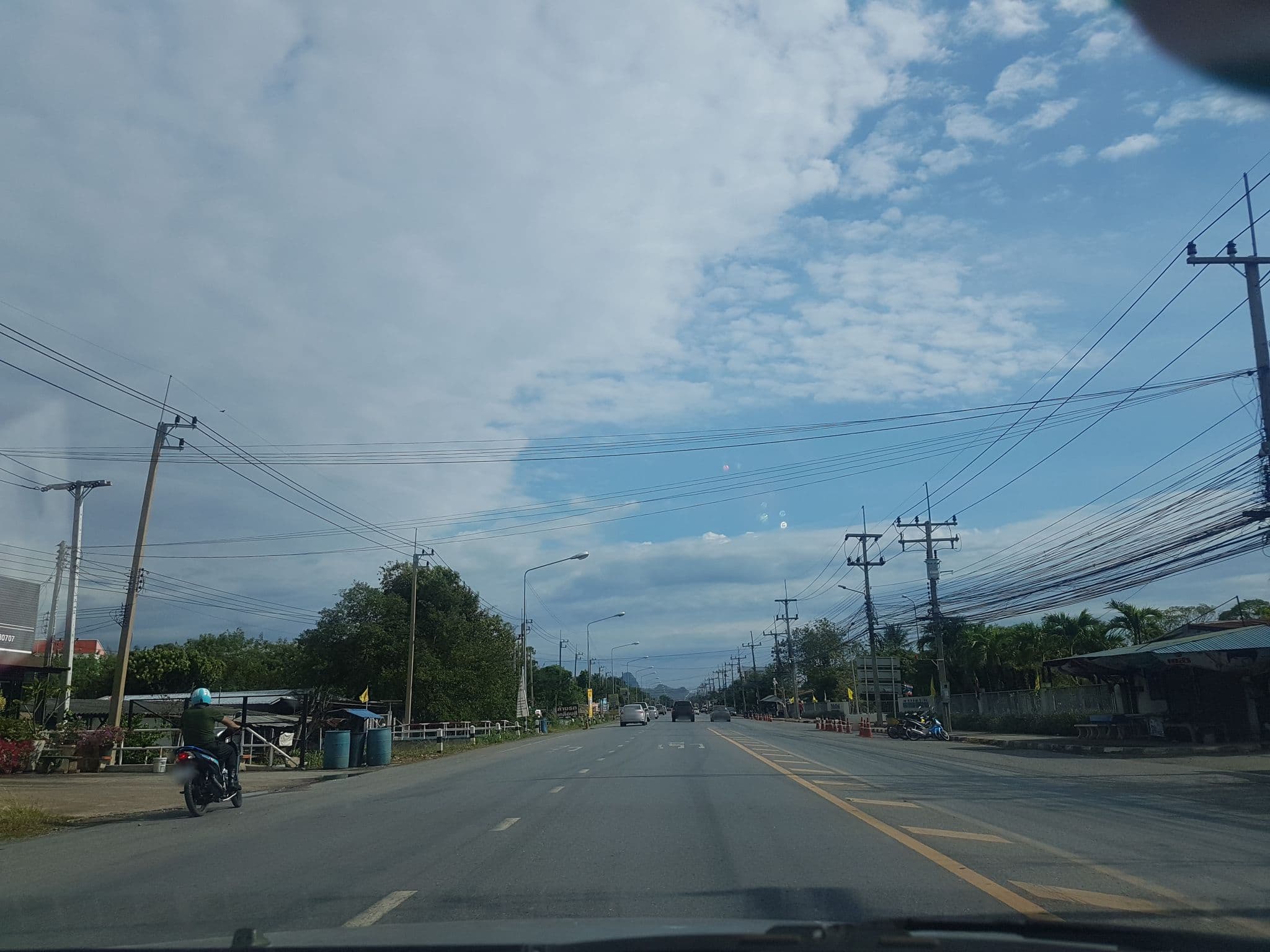 Street view near Morning Home บ้านหมอนอิง, Lop Buri — © jetman11 (CC BY-SA · Mapillary)
