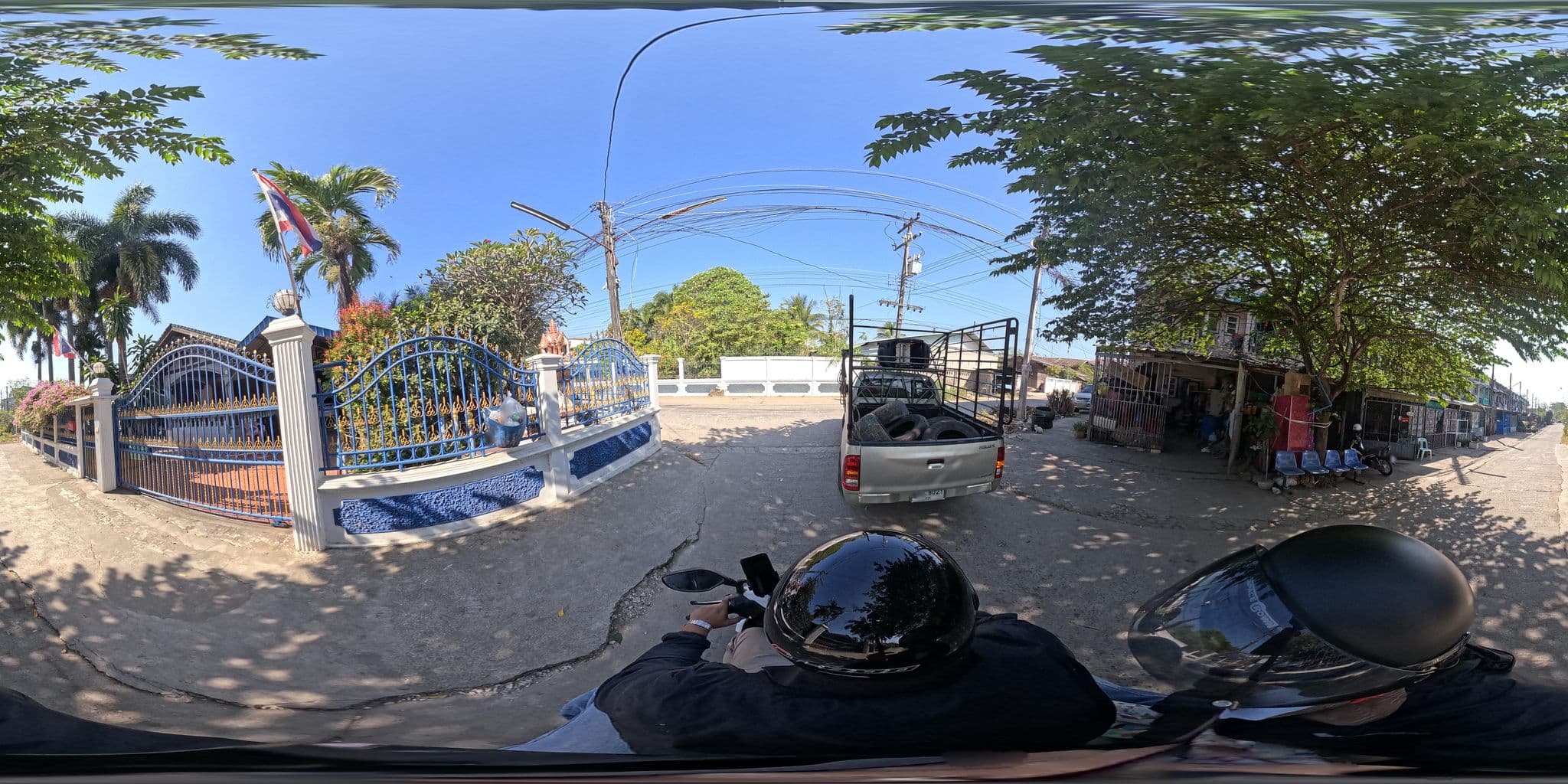 Street view near Marina garden มะลิญาการ์เด้น, Mae Sot — © SoT (CC BY-SA · Mapillary)