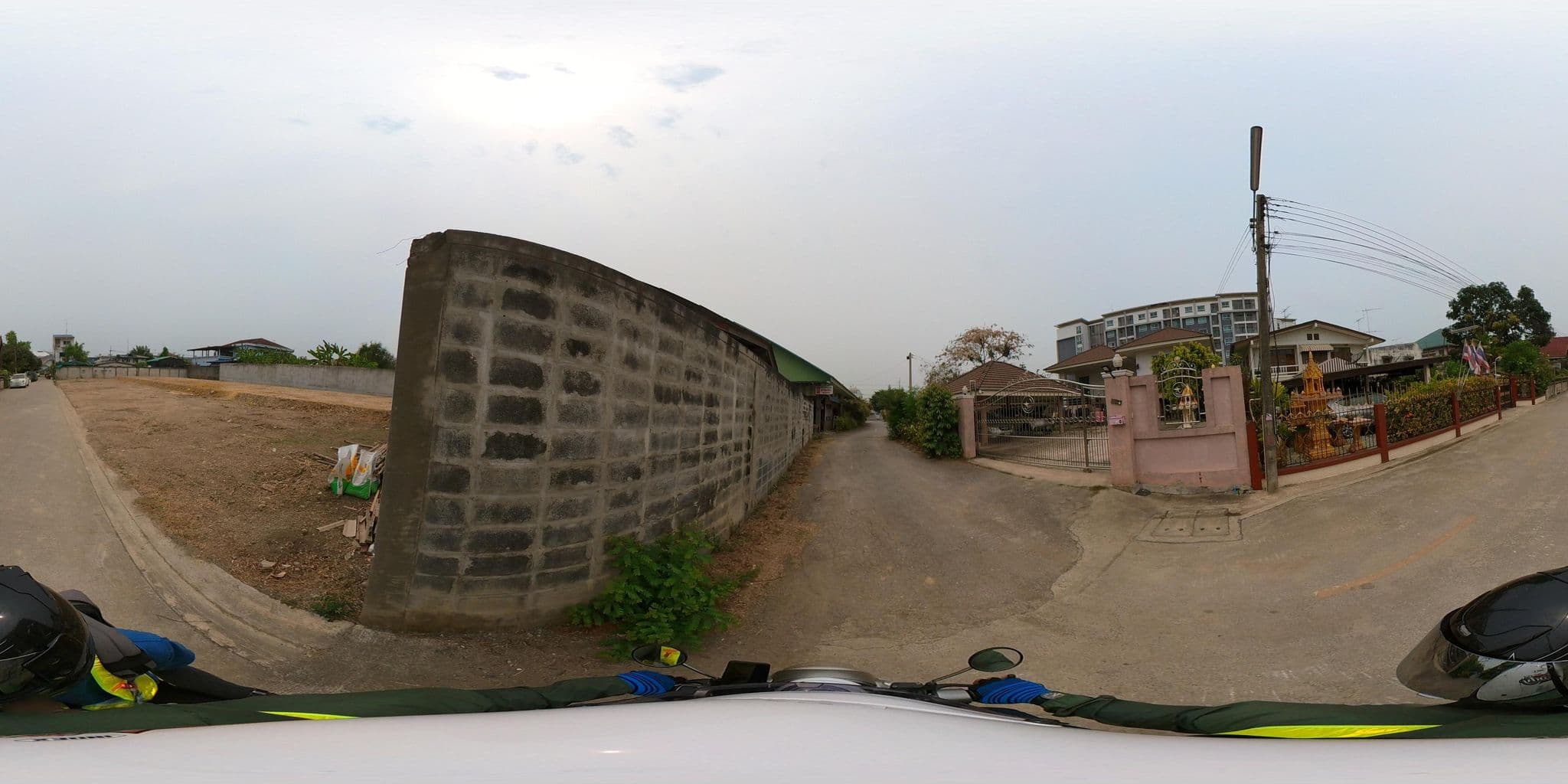 Street view near บ้านพักเรือนปฐม 2, Nakhon Pathom — © NAKHONPATHOM_CITY_STREET_VIEW (CC BY-SA · Mapillary)