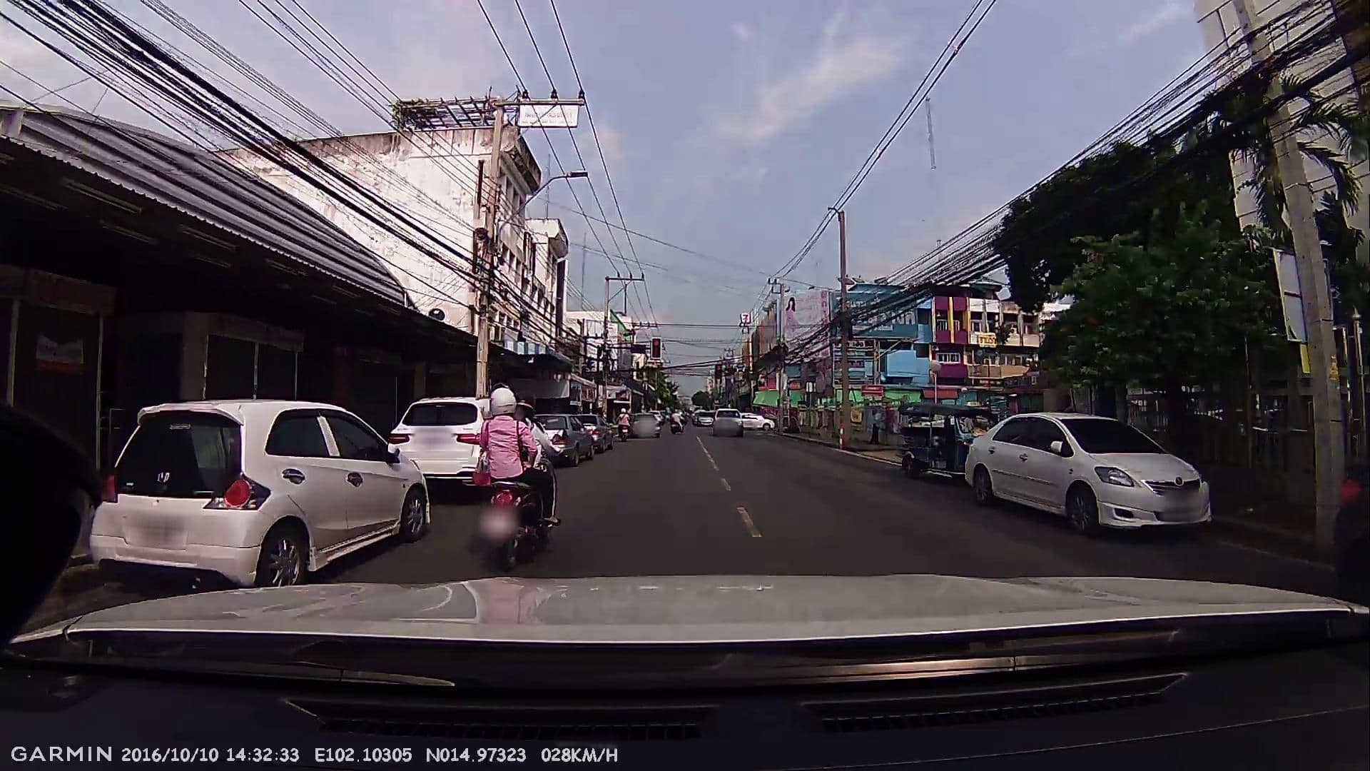 Street view near Chom Surang Hotel Nakhon Ratchasima, Nakhon Ratchasima — © poramet (CC BY-SA · Mapillary)