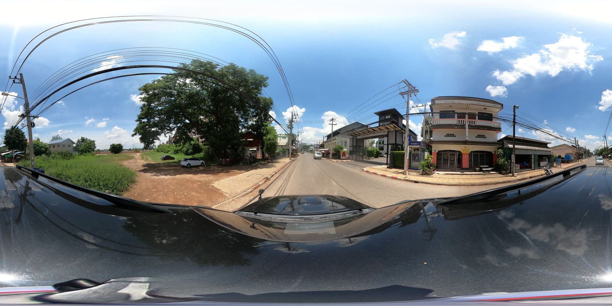 Street view near Amanta Hotel, Nong Khai — © nuttawutbunta (CC BY-SA · Mapillary)