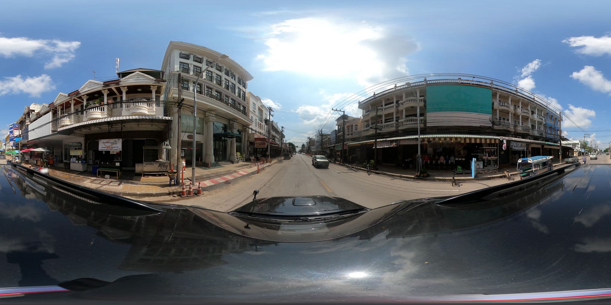 Street view near The MACEO Hotel, Nong Khai — © nuttawutbunta (CC BY-SA · Mapillary)