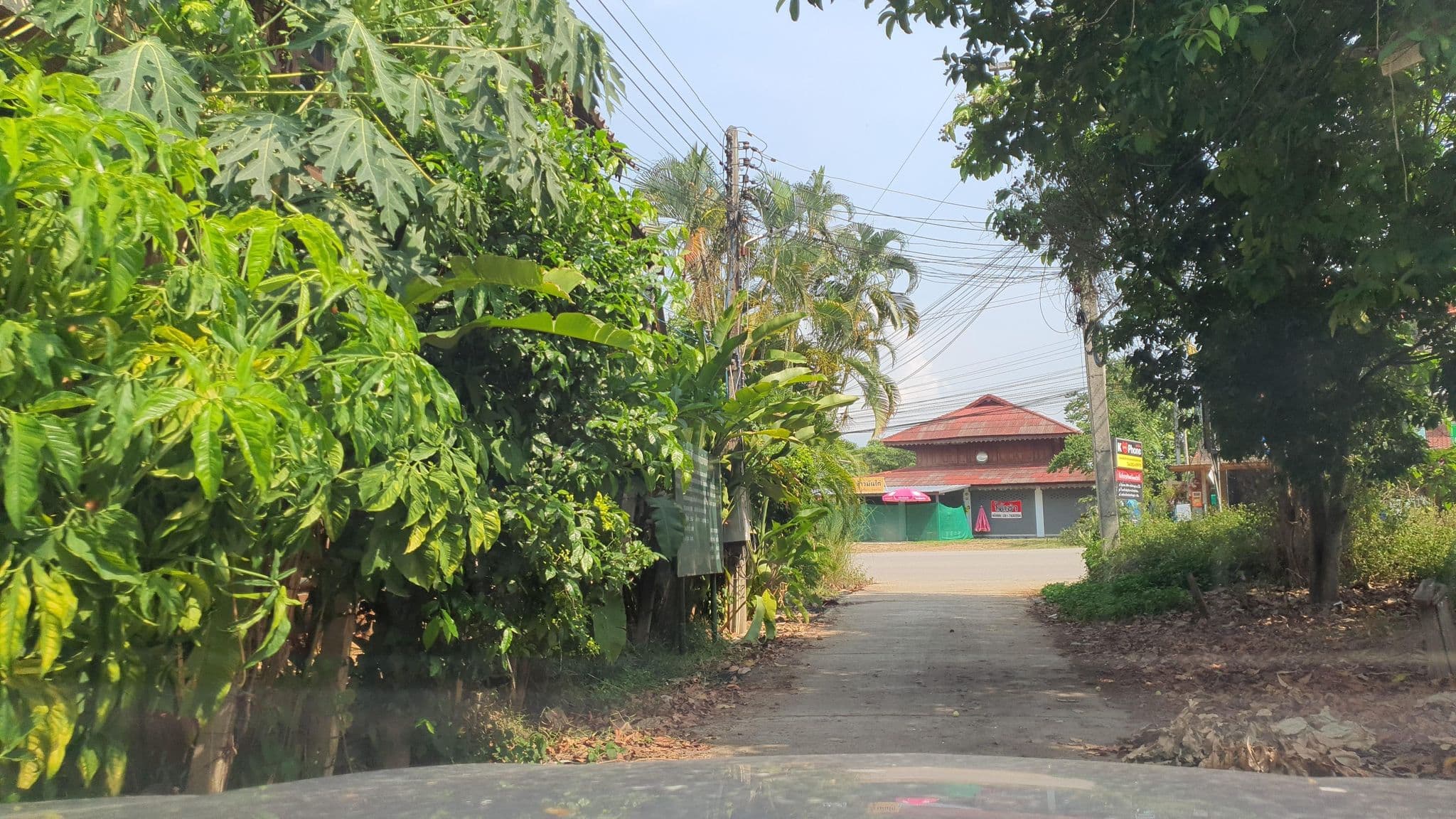 Street view near Peacock De Pai Hotel, Pai