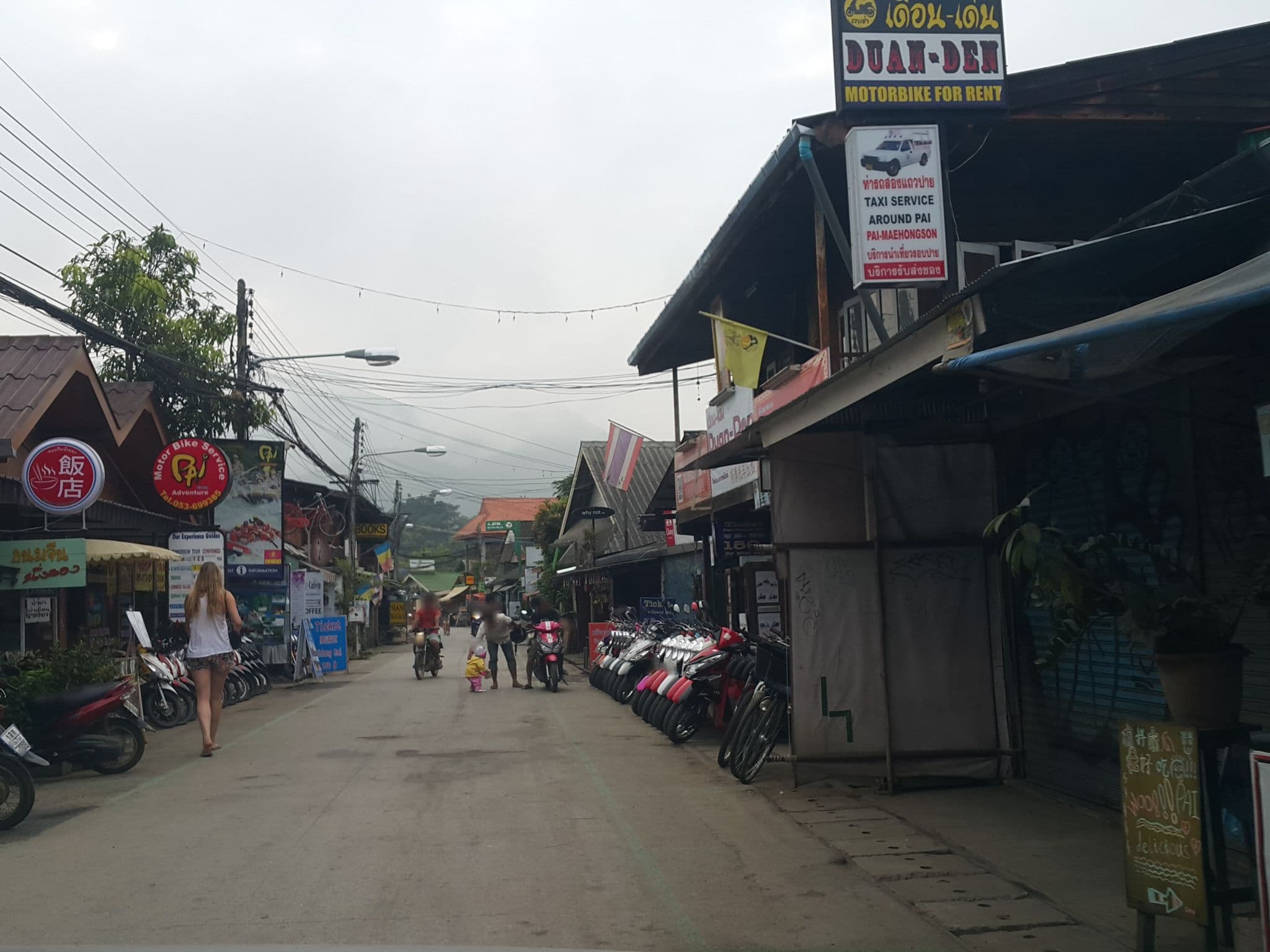 Street view near Lee Chiang mai hotel, Pai