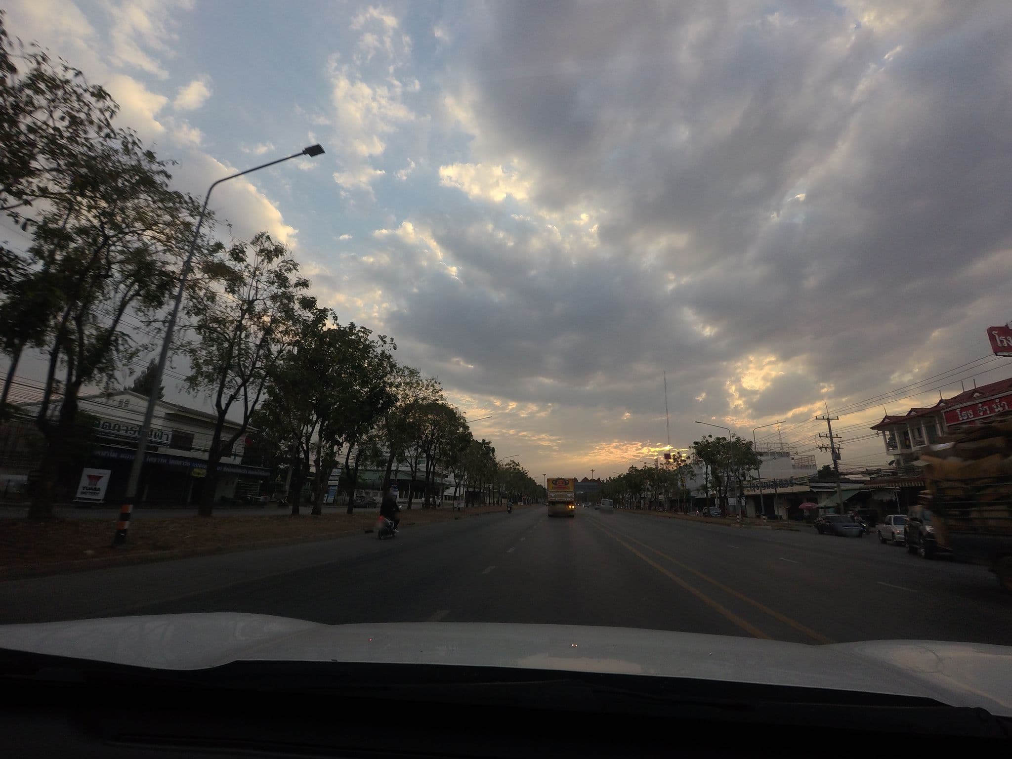 Street view near Rock&row mototel, Pak Chong