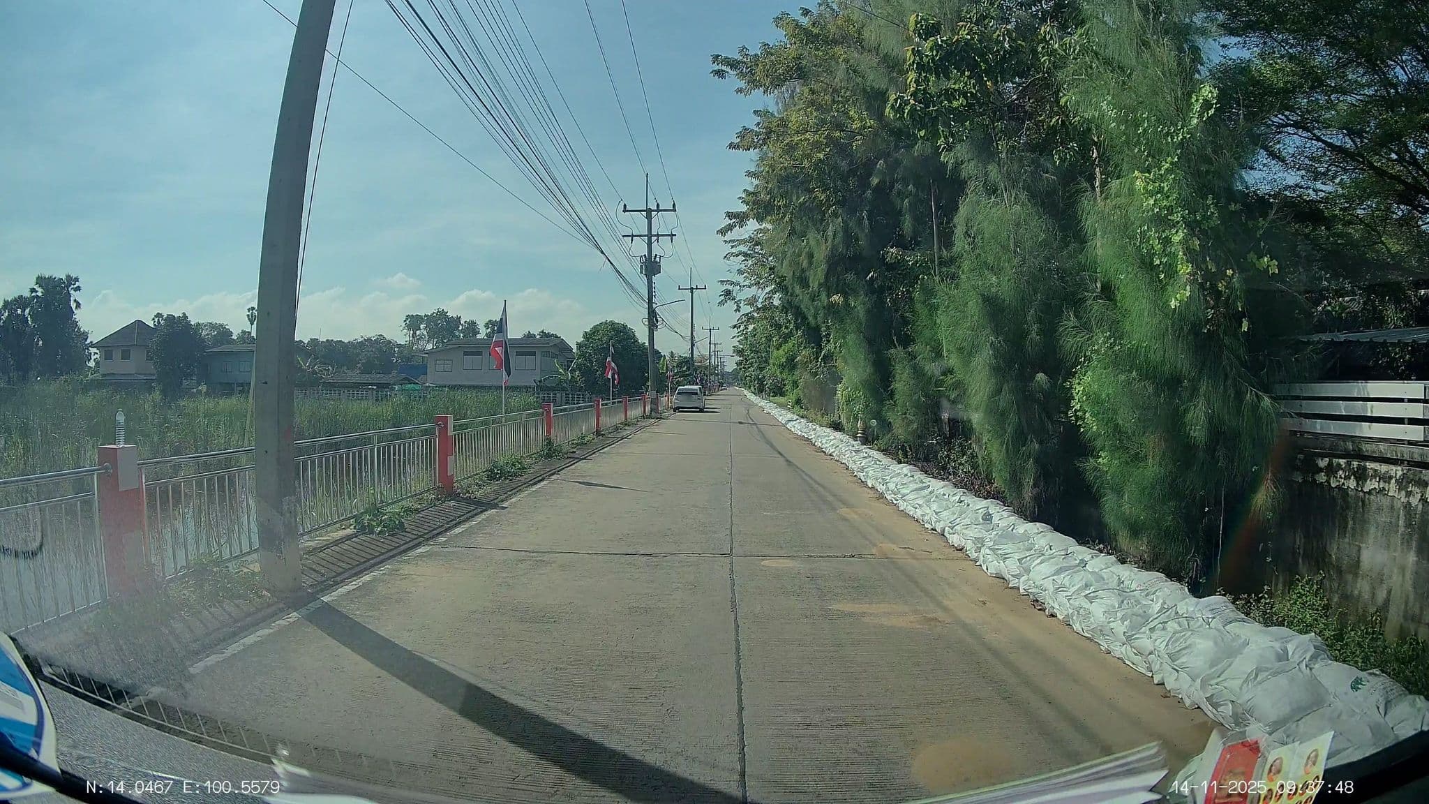 Street view near IngNatee Resort, Pathum Thani — © ThailandCambodia (CC BY-SA · Mapillary)