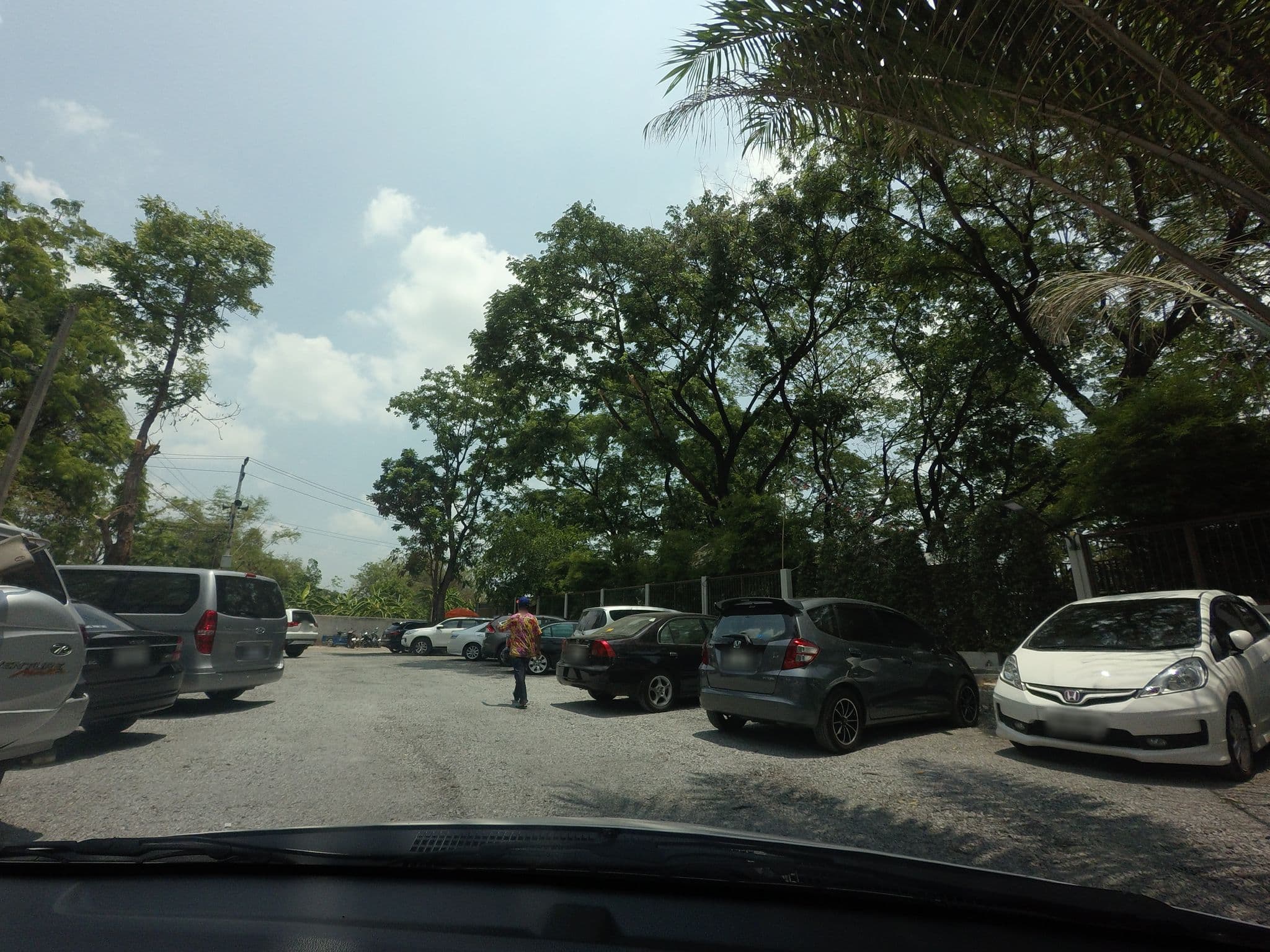 Street view near Pumpkin Art Town, Pathum Thani — © mishari (CC BY-SA · Mapillary)