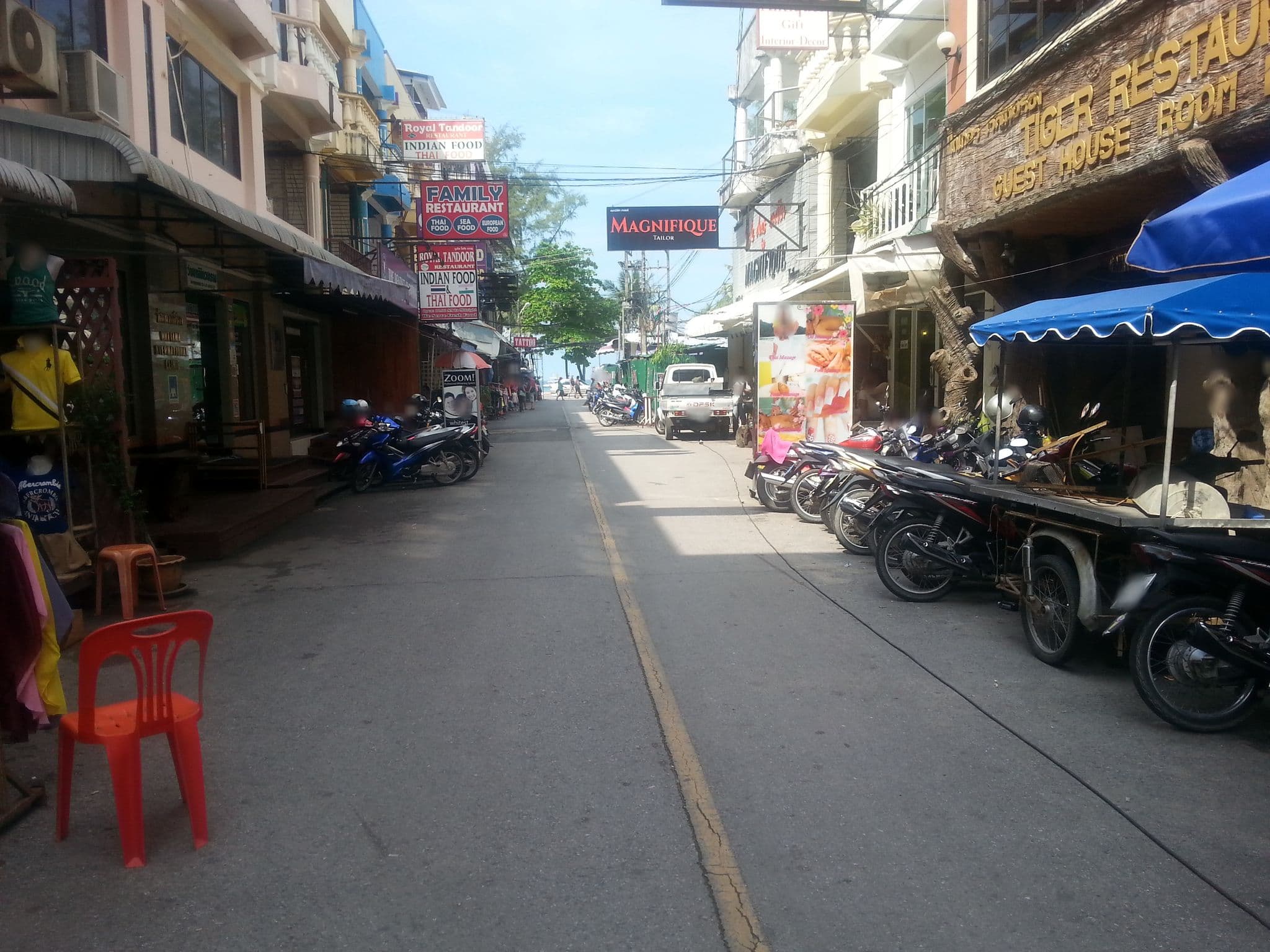 Street view near Arya Suites Patong Beach, Patong