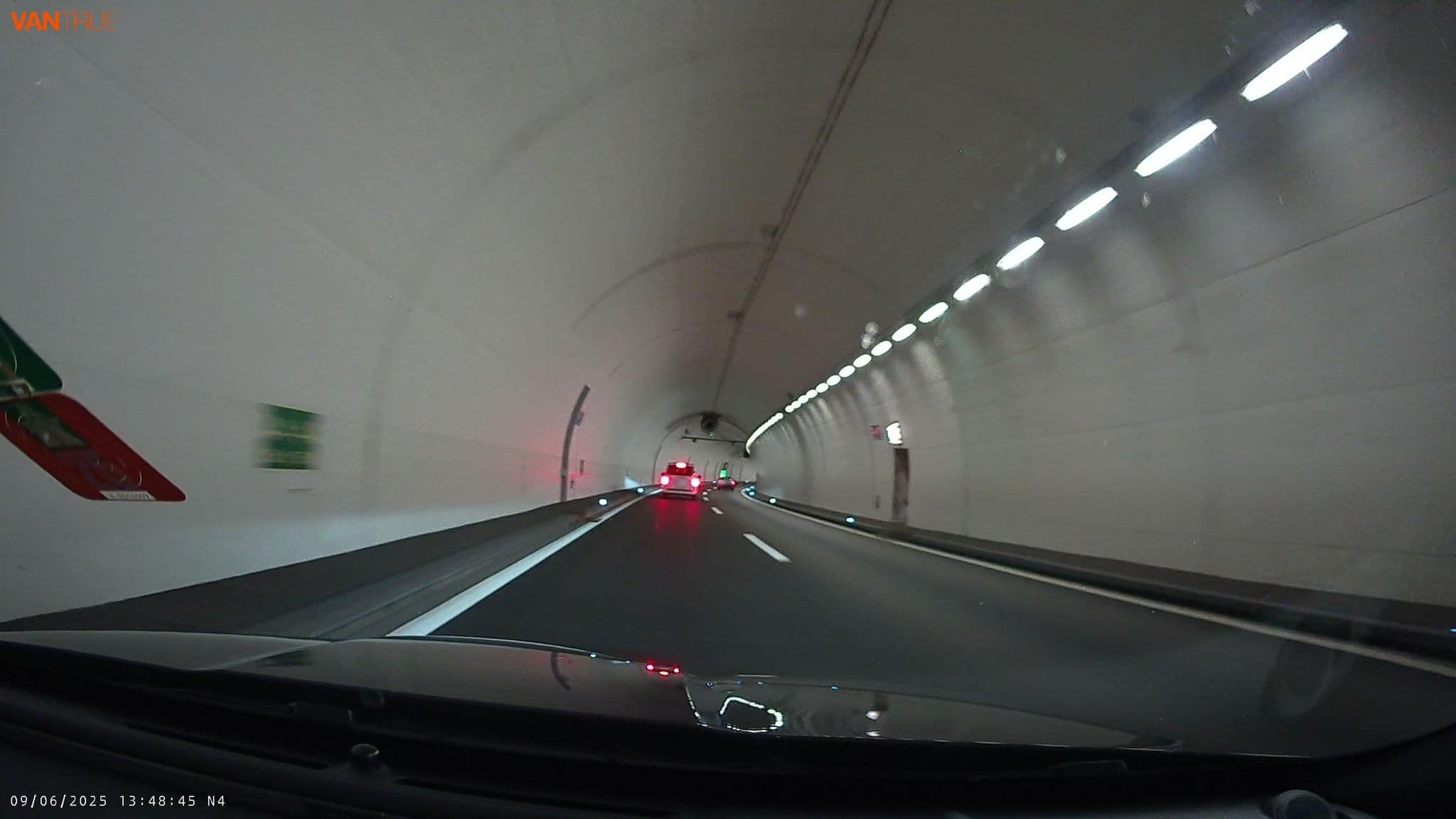 Street view near Schlosshotel Brunnegg, Tägerwilen — © fcignat (CC BY-SA · Mapillary)