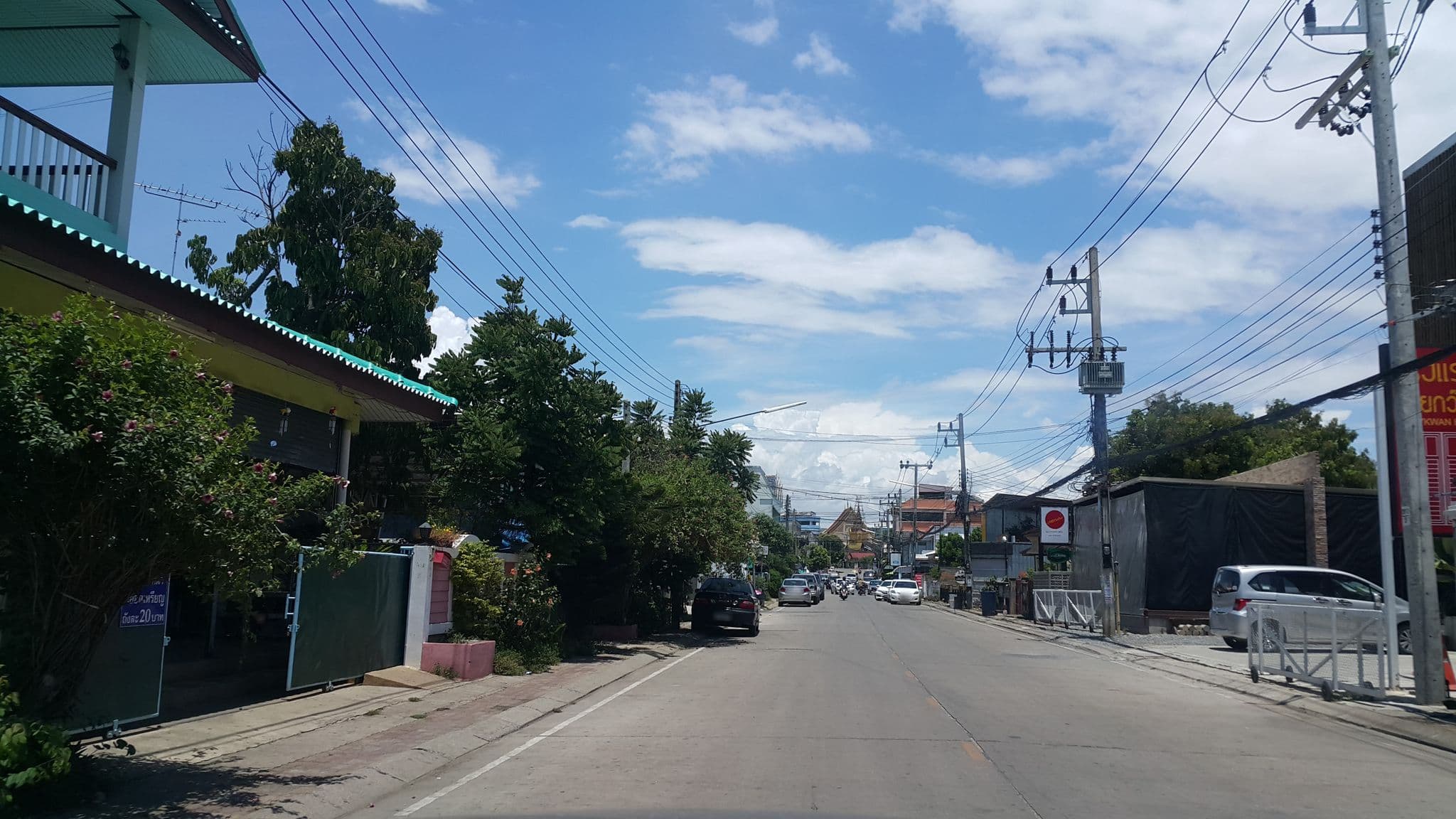 Street view near Chai Kwan Hotel, Phayao — © jrcarlsen (CC BY-SA · Mapillary)
