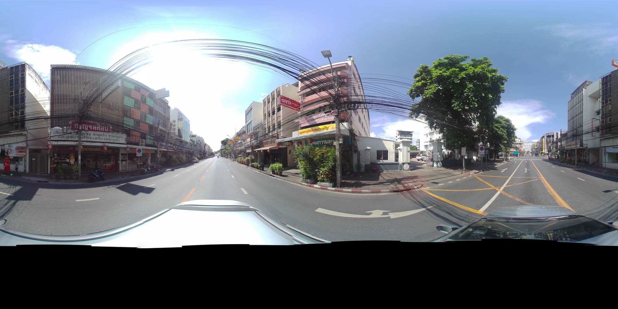 Street view near Na Banglampoo Hotel, Phra Nakhon