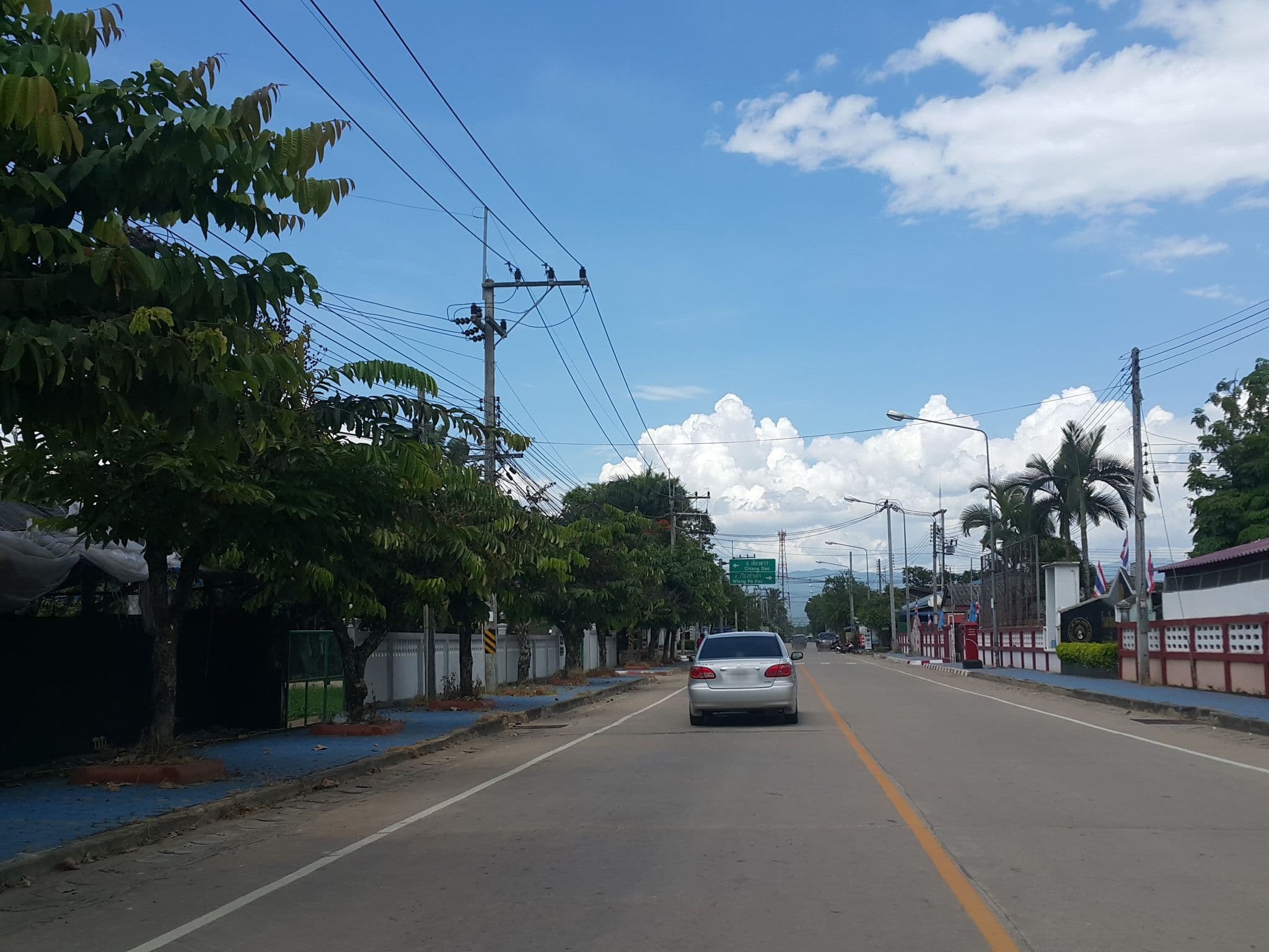 Street view near Pradit Hotel, Phrao — © jrcarlsen (CC BY-SA · Mapillary)