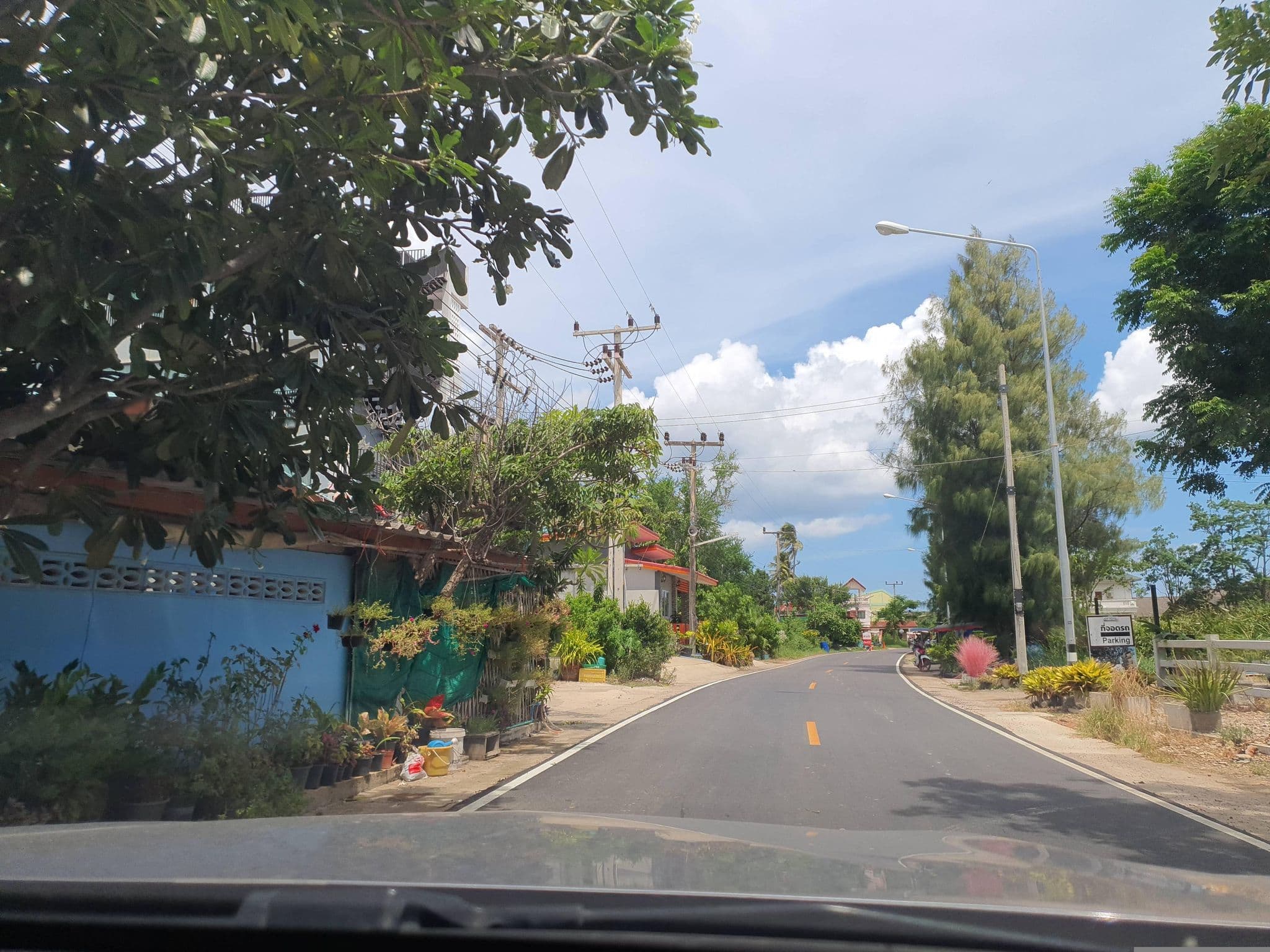 Street view near Joy Hotel Thailand, Prachuap Khiri Khan — © jrcarlsen (CC BY-SA · Mapillary)