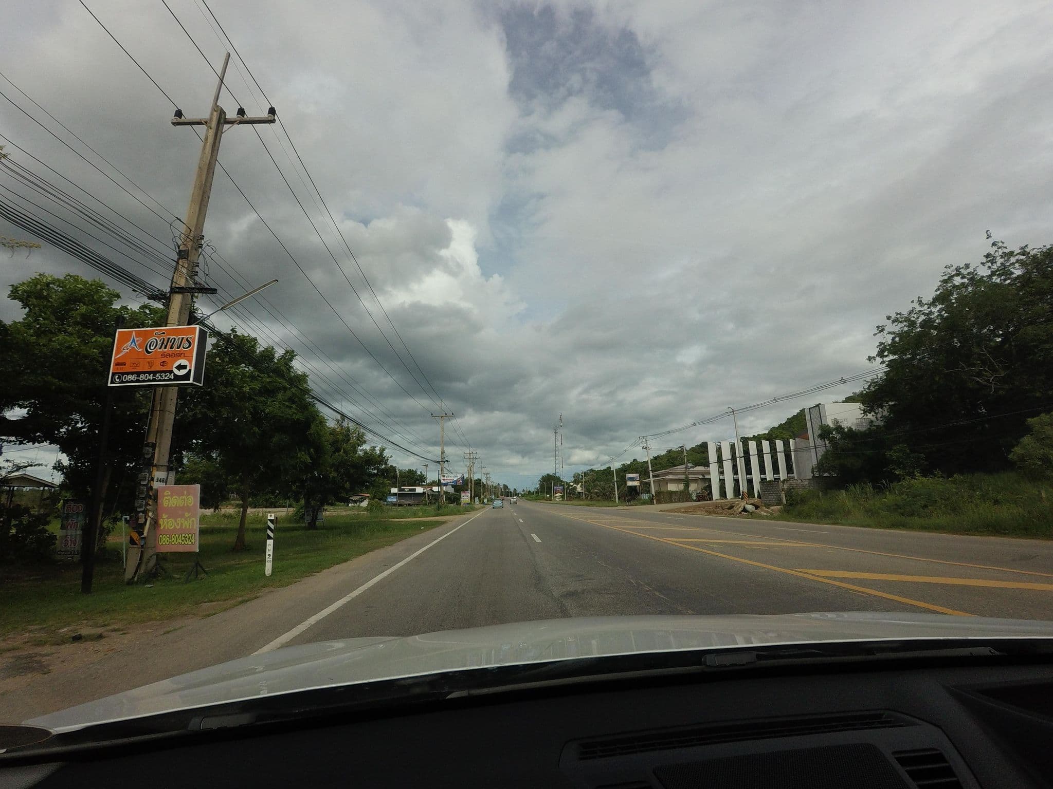 Street view near Thongsuk Pool Villa Pranburi ทองสุขพูลวิลล่า ปราณบุรี, Pran Buri — © mishari (CC BY-SA · Mapillary)