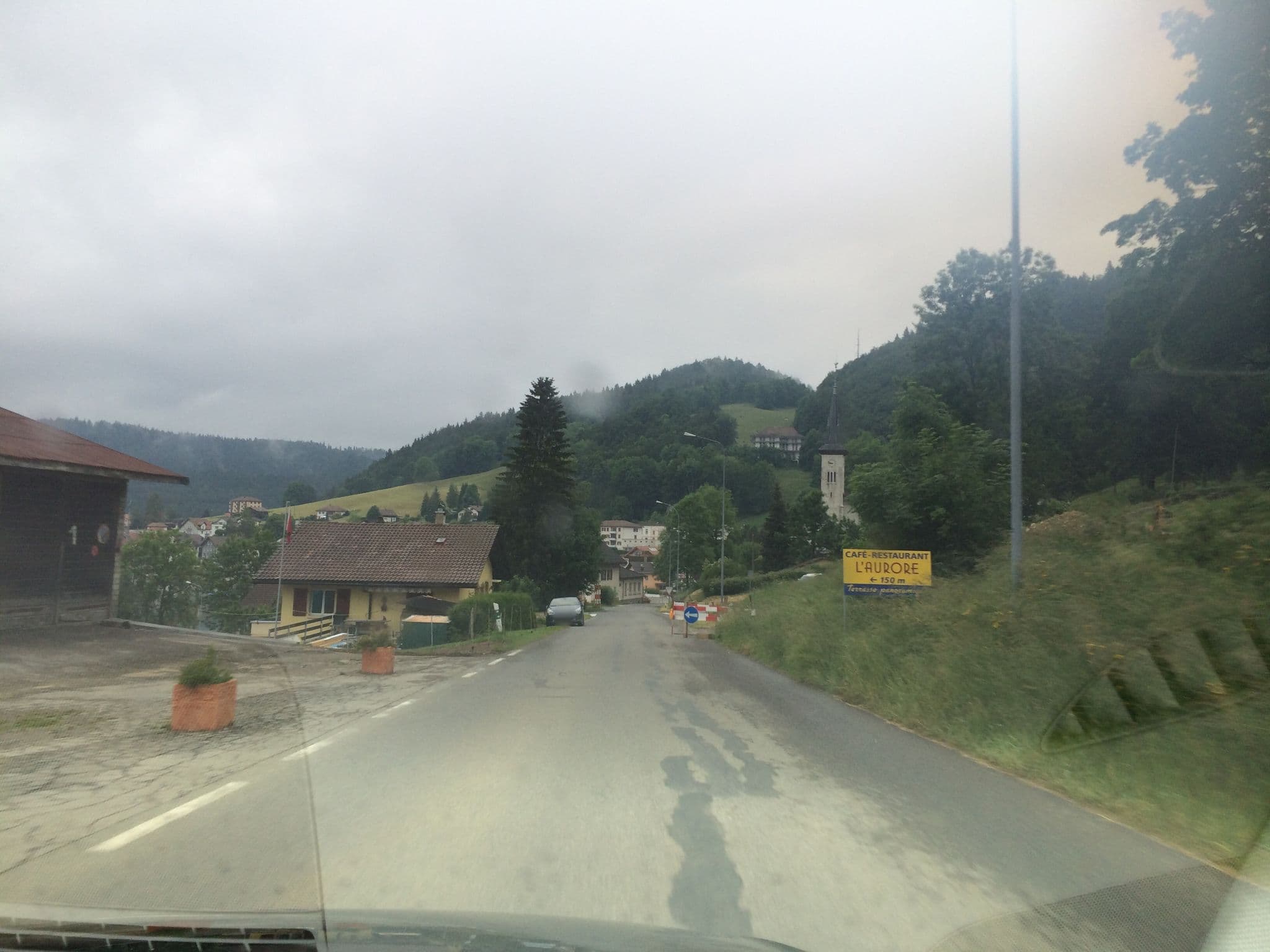 Street view near Stellplatz Le Patinage, Vallorbe — © jan_solem (CC BY-SA · Mapillary)