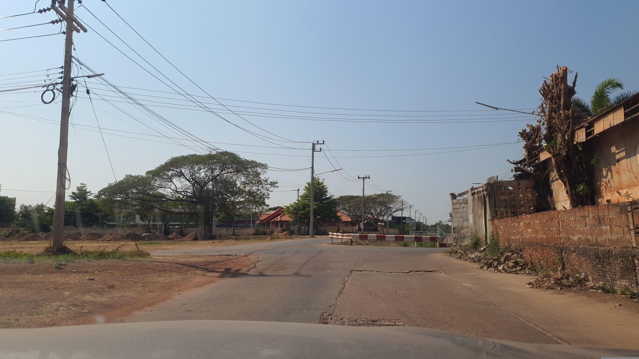 Street view near Sin Hotel, Sakon Nakhon — © jrcarlsen (CC BY-SA · Mapillary)