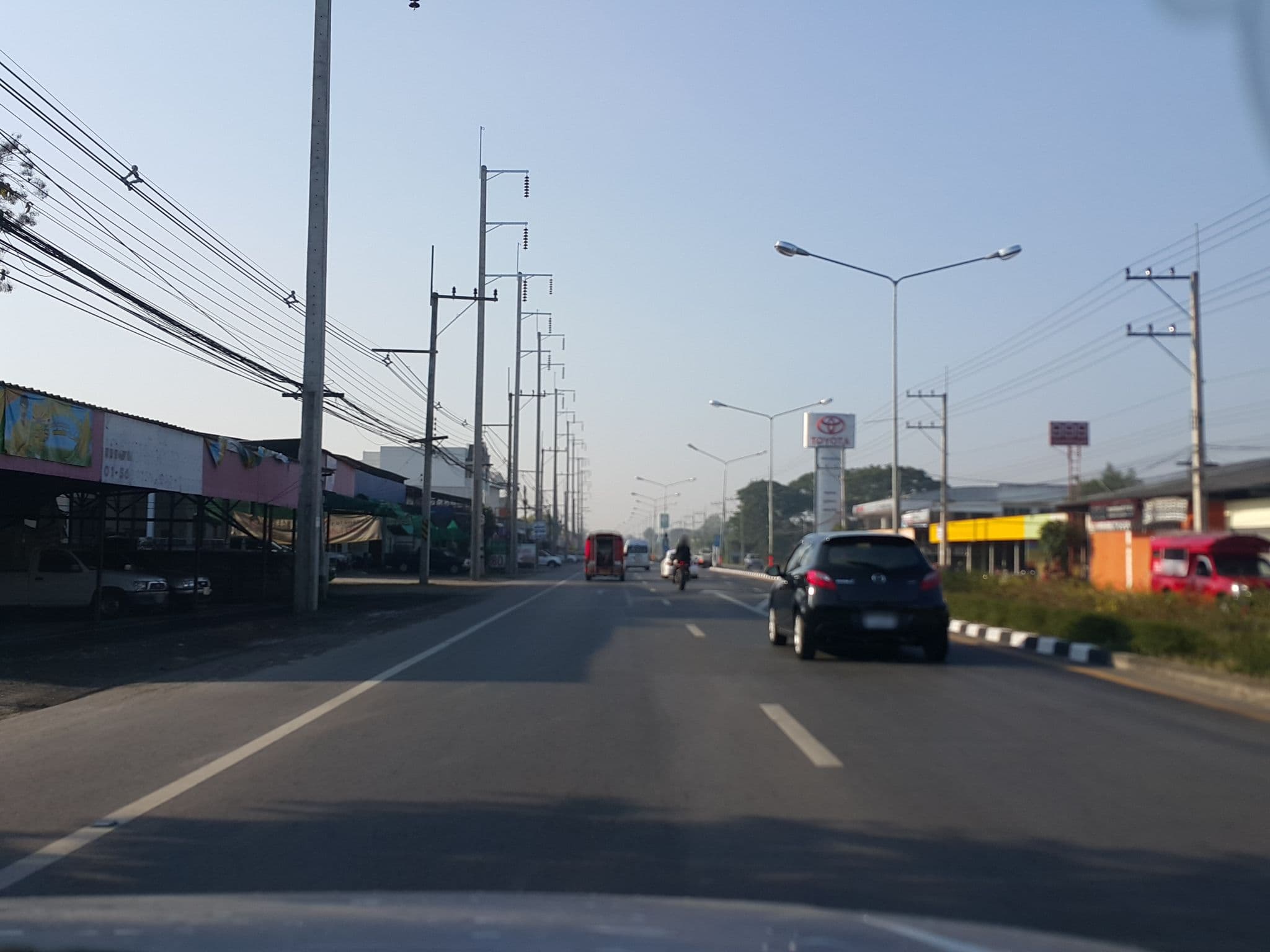 Street view near Srichand Homestay ChiangMai, San Pa Tong — © jrcarlsen (CC BY-SA · Mapillary)